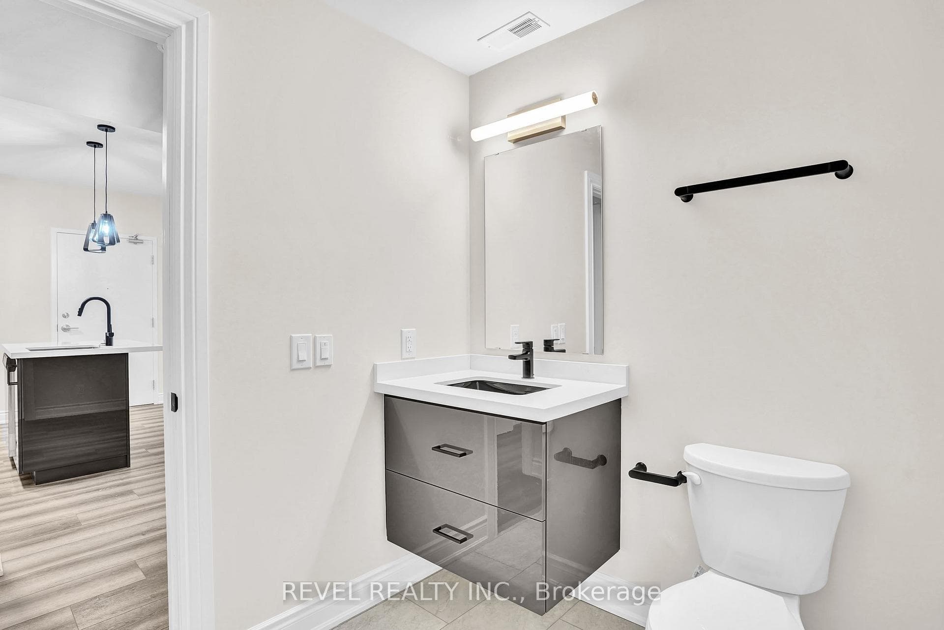 261 King Street Unit 2A photo 17
