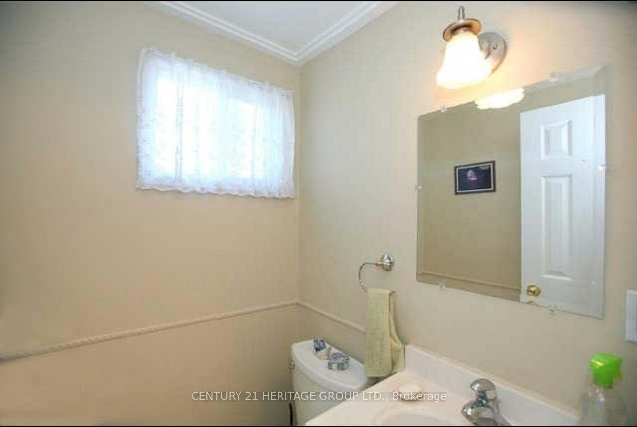 307 Towercrest Drive photo 10