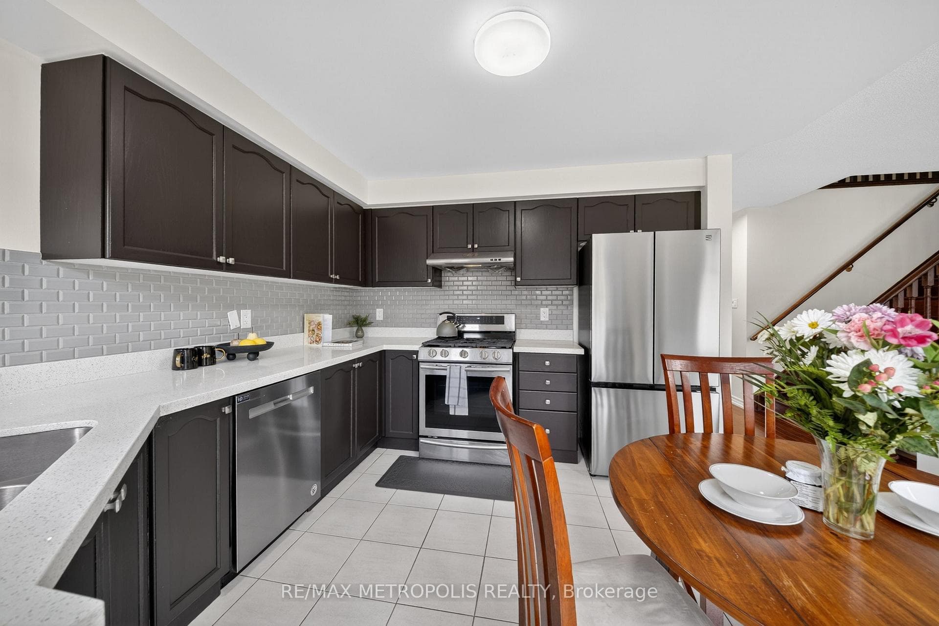83 Greenhalf Drive photo 25