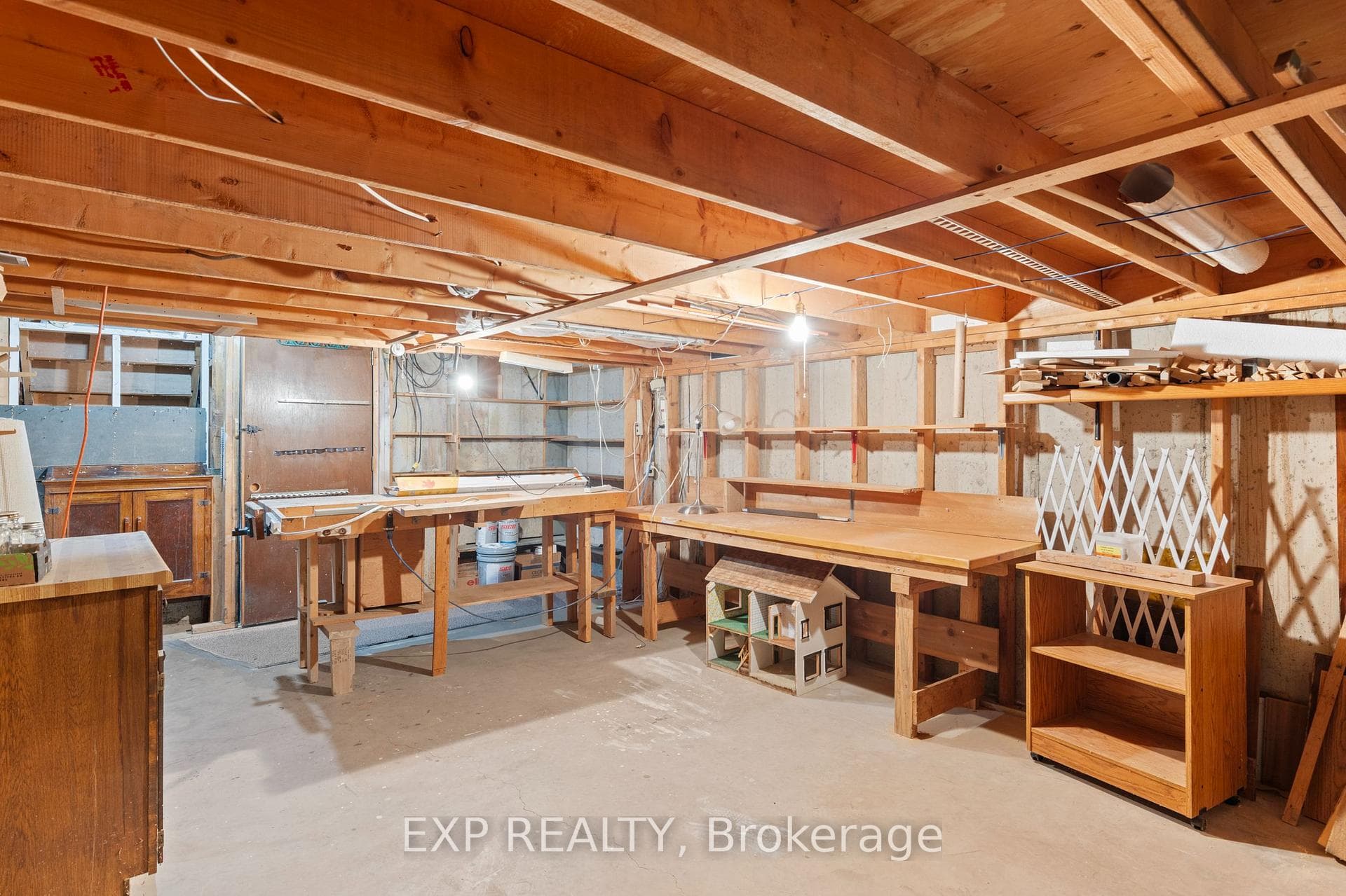 6176 Johnson Drive photo 36
