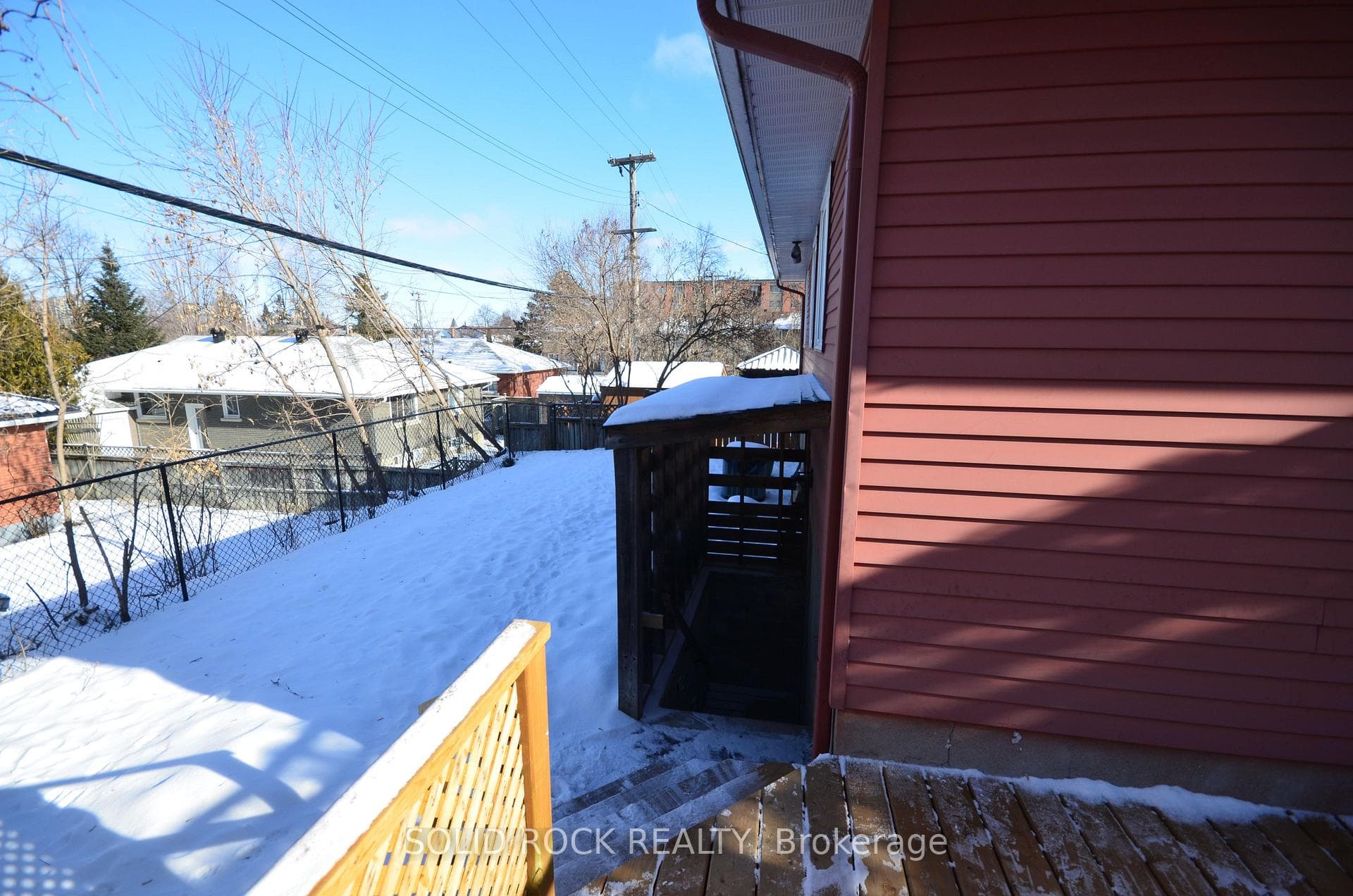 1441 Edgecliffe Avenue Unit B photo 4
