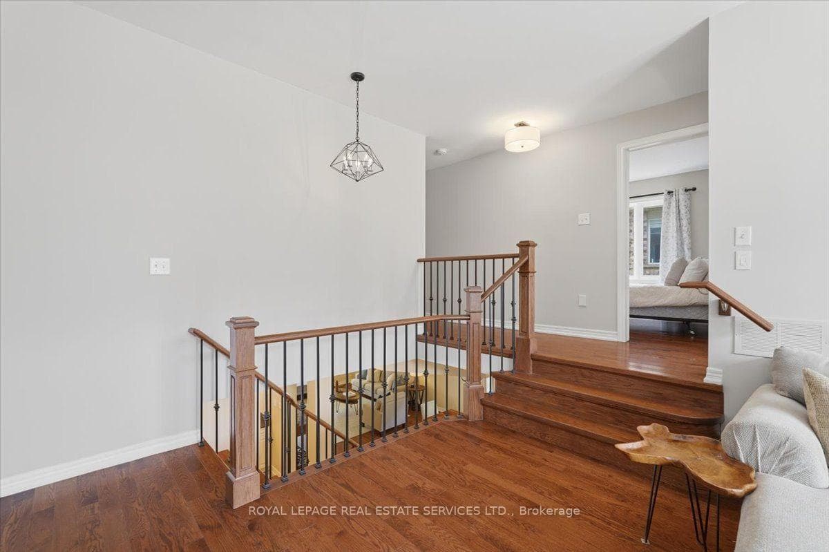 3343 Stocksbridge Avenue photo 31
