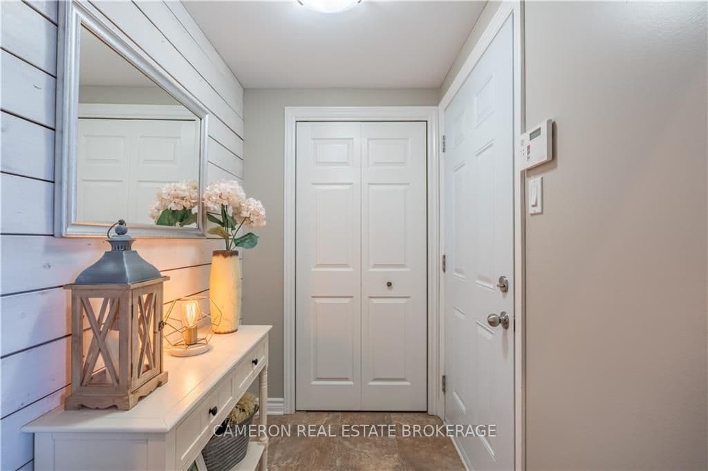 357 GLEN NORA Drive photo 2