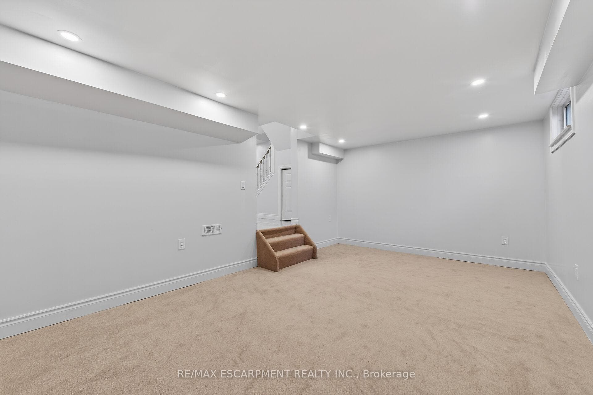 2050 Upper Middle Road Unit 153 photo 39