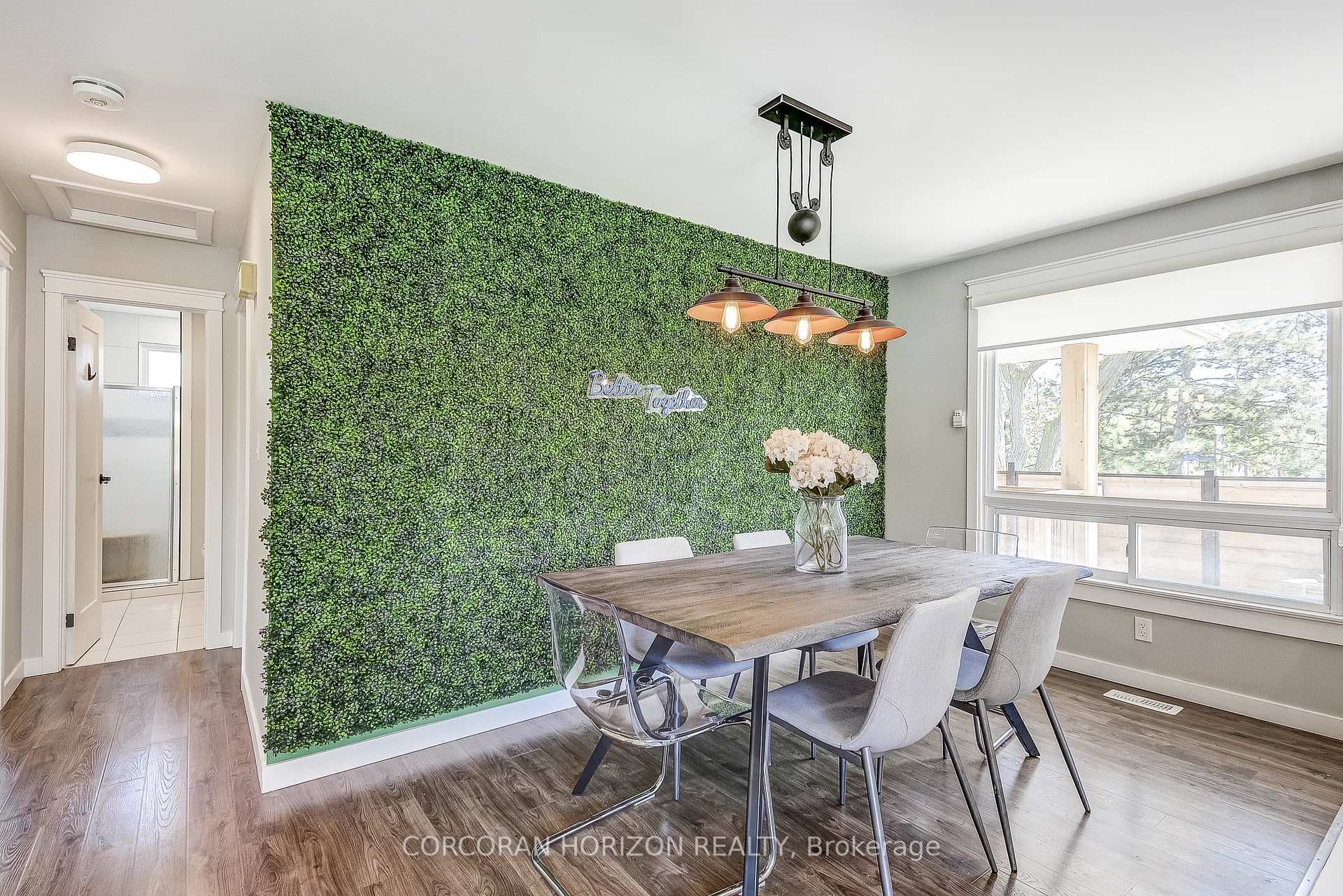 11 Thorncliff Drive photo 12