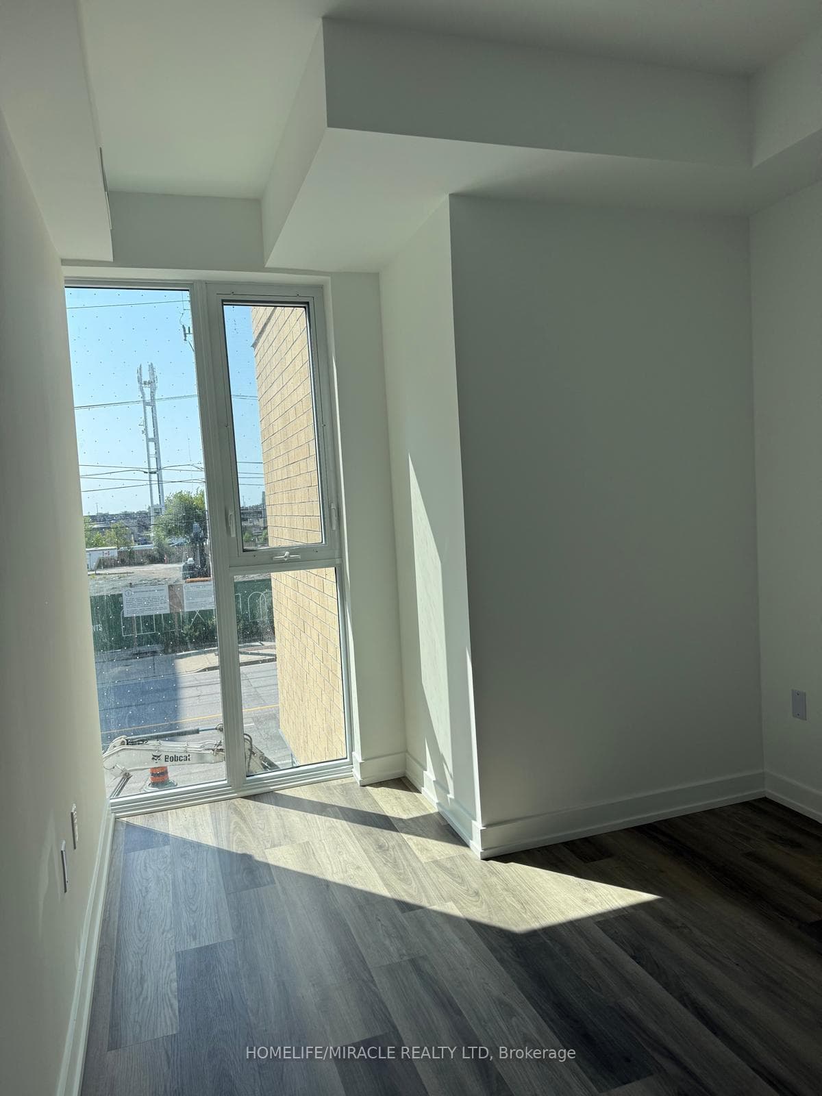 6 Chartwell Road Unit 209 photo 18
