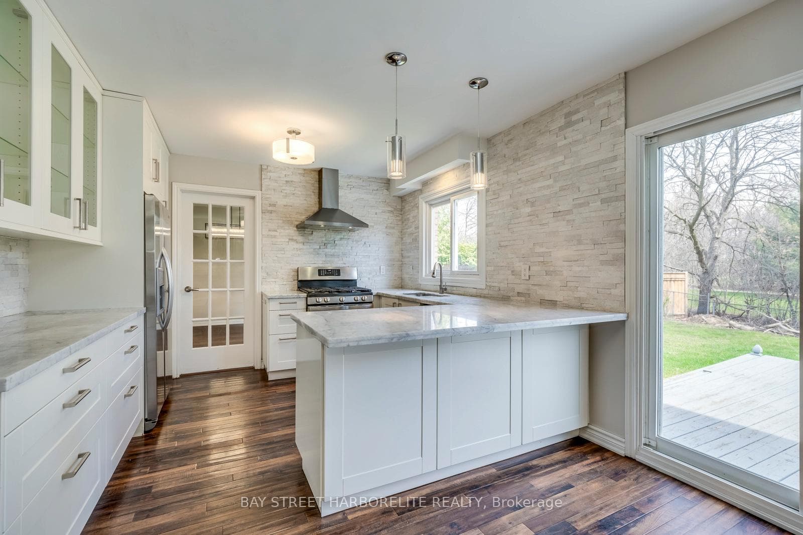 1423 Peerless Court photo 10