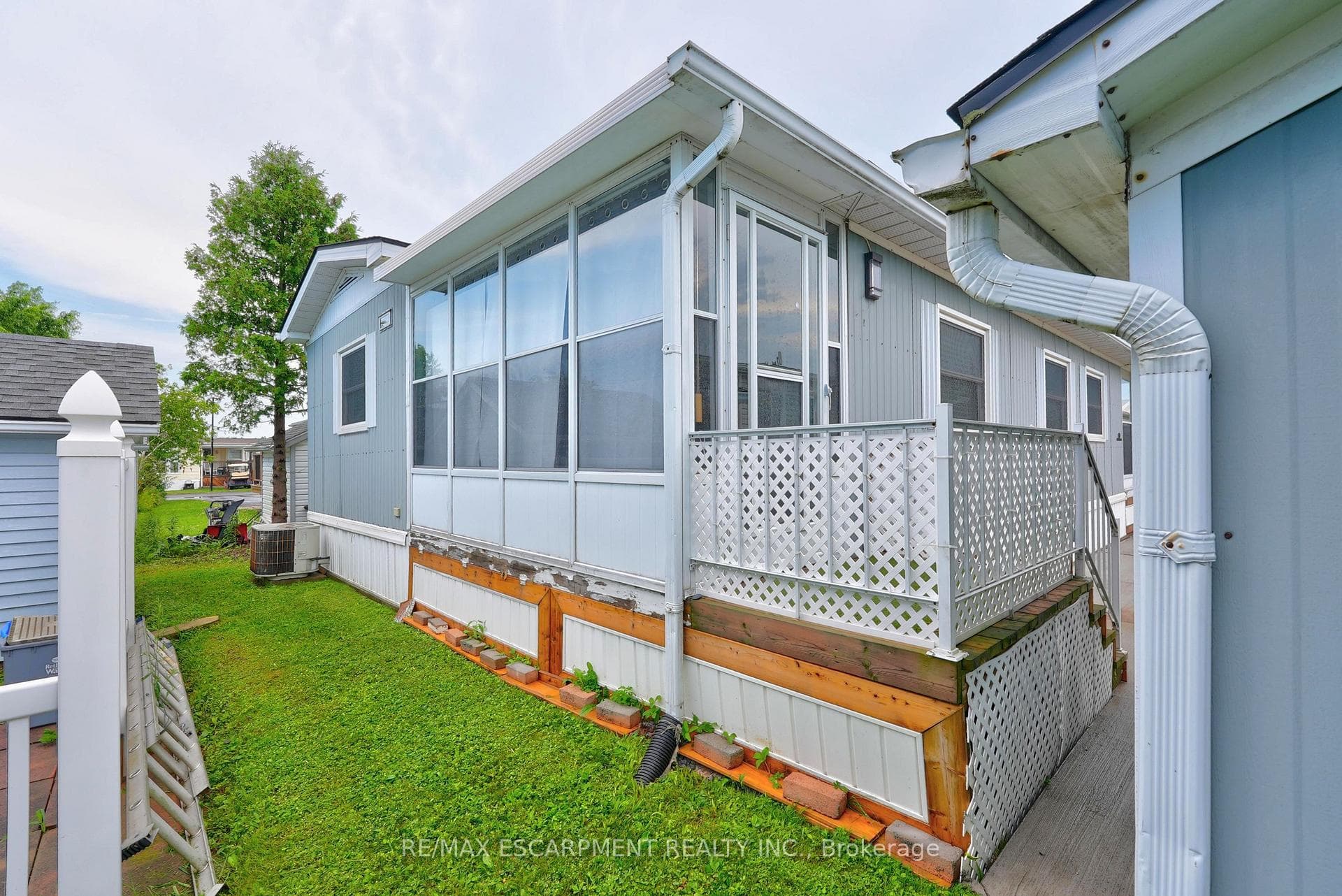 3033 Townline Road Unit 267 photo 21