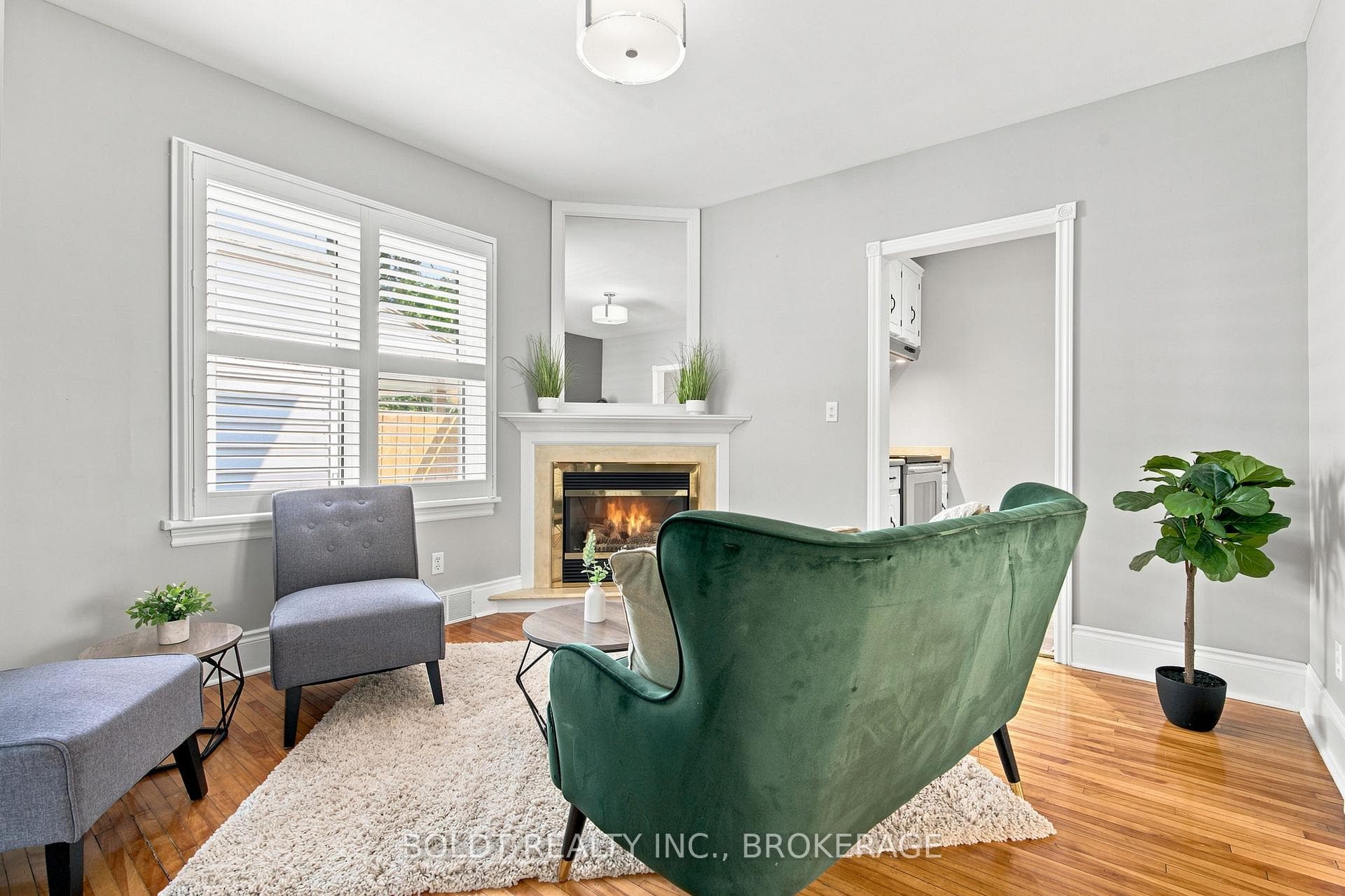 42 Thomas Street photo 12