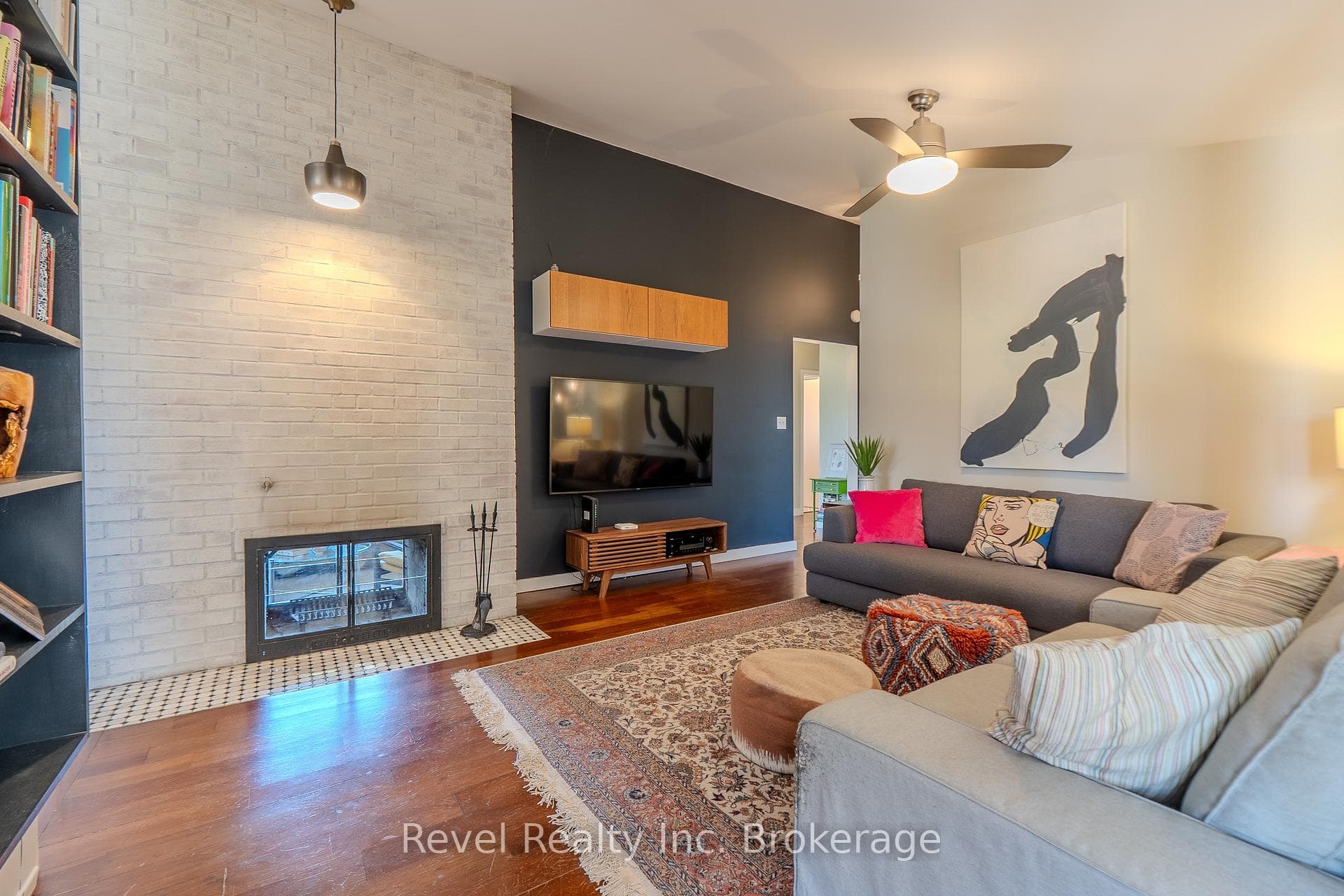 905 Pinewood Road photo 31