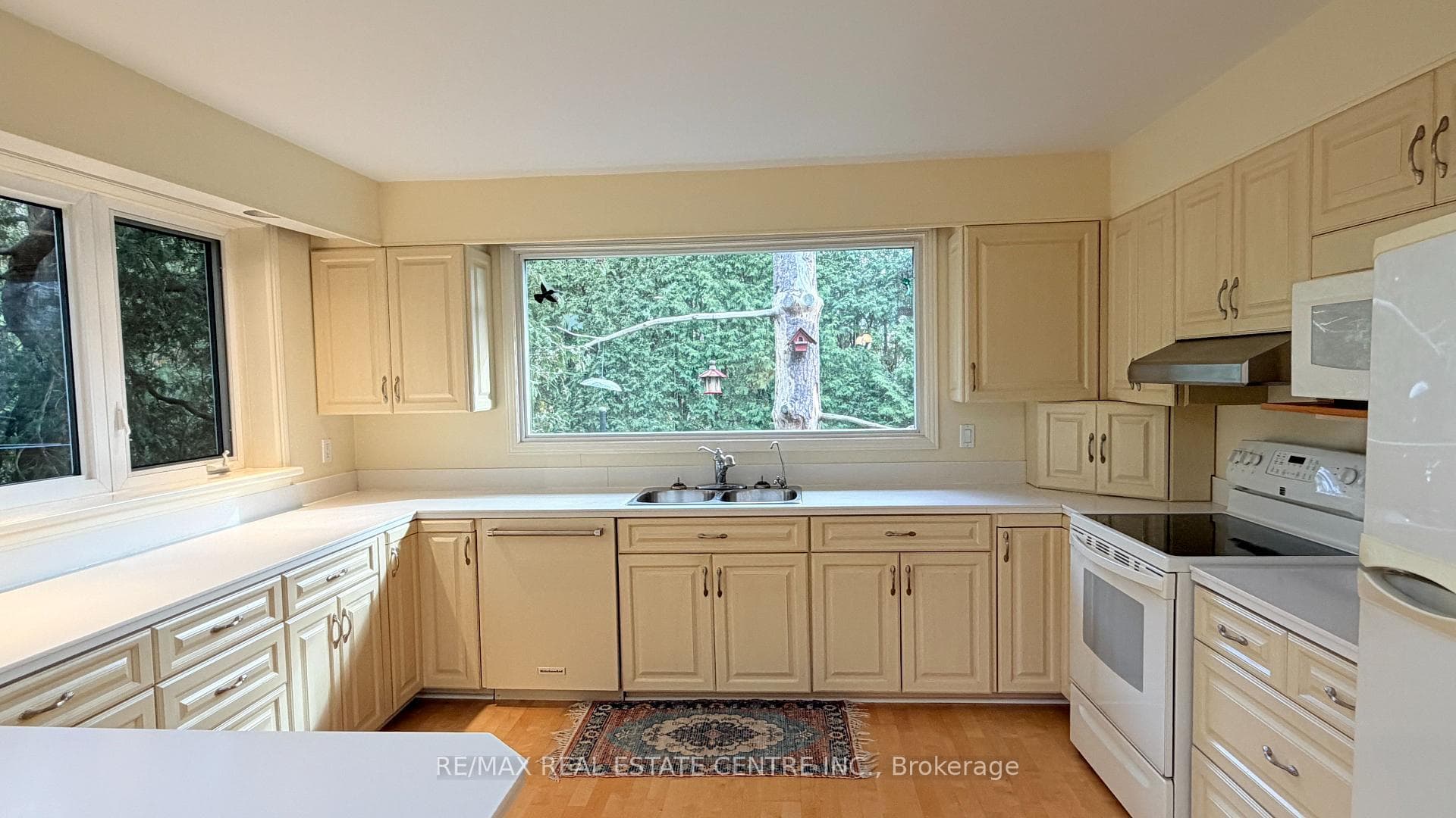 117 Watson Avenue photo 8