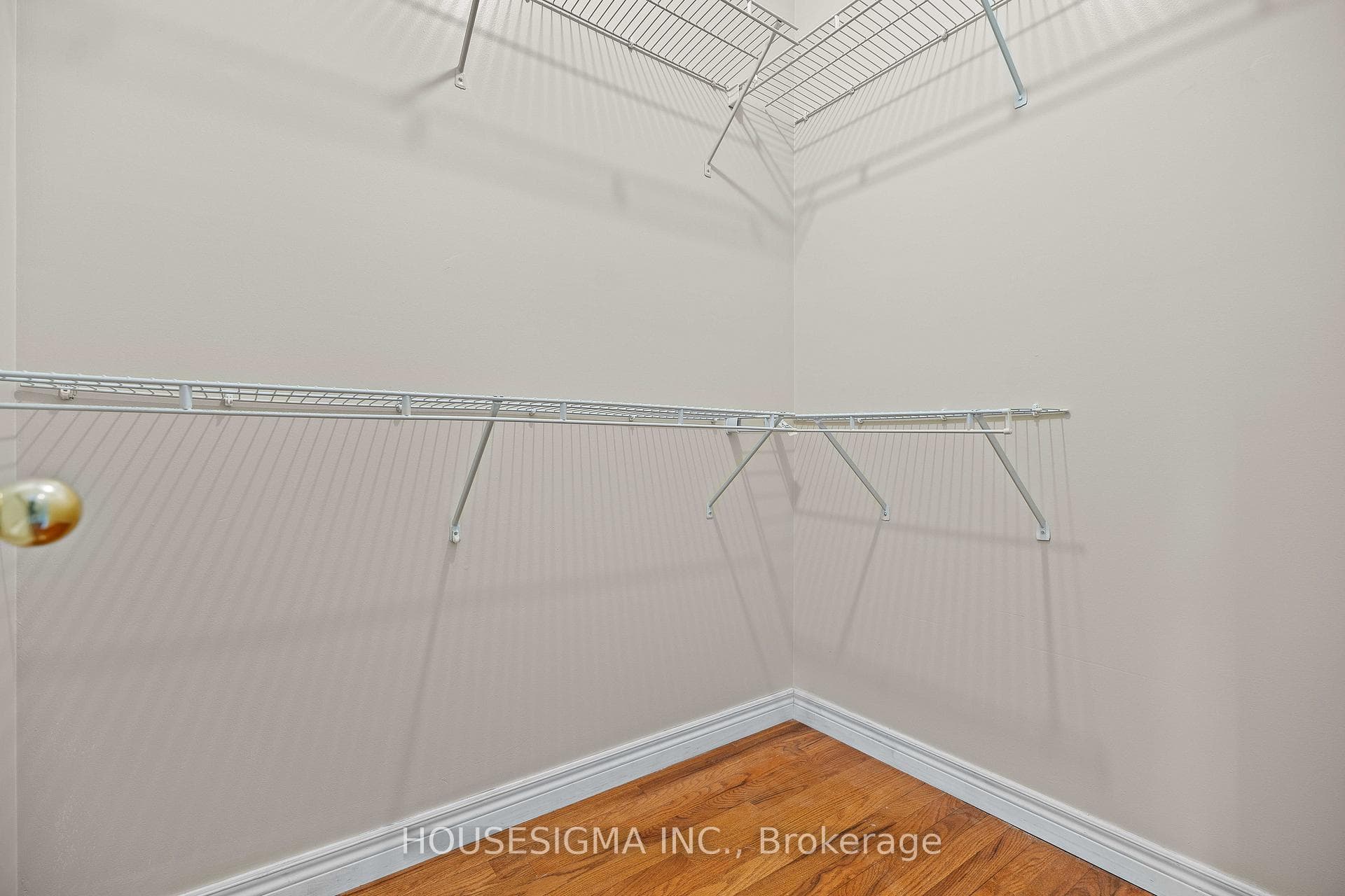 Walk In Closet