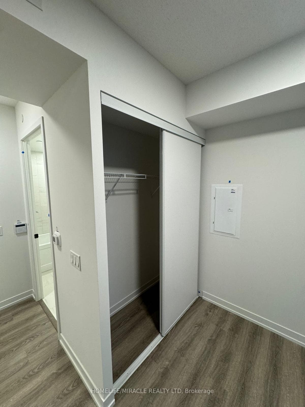 195 Commerce Street Unit 1712 photo 14
