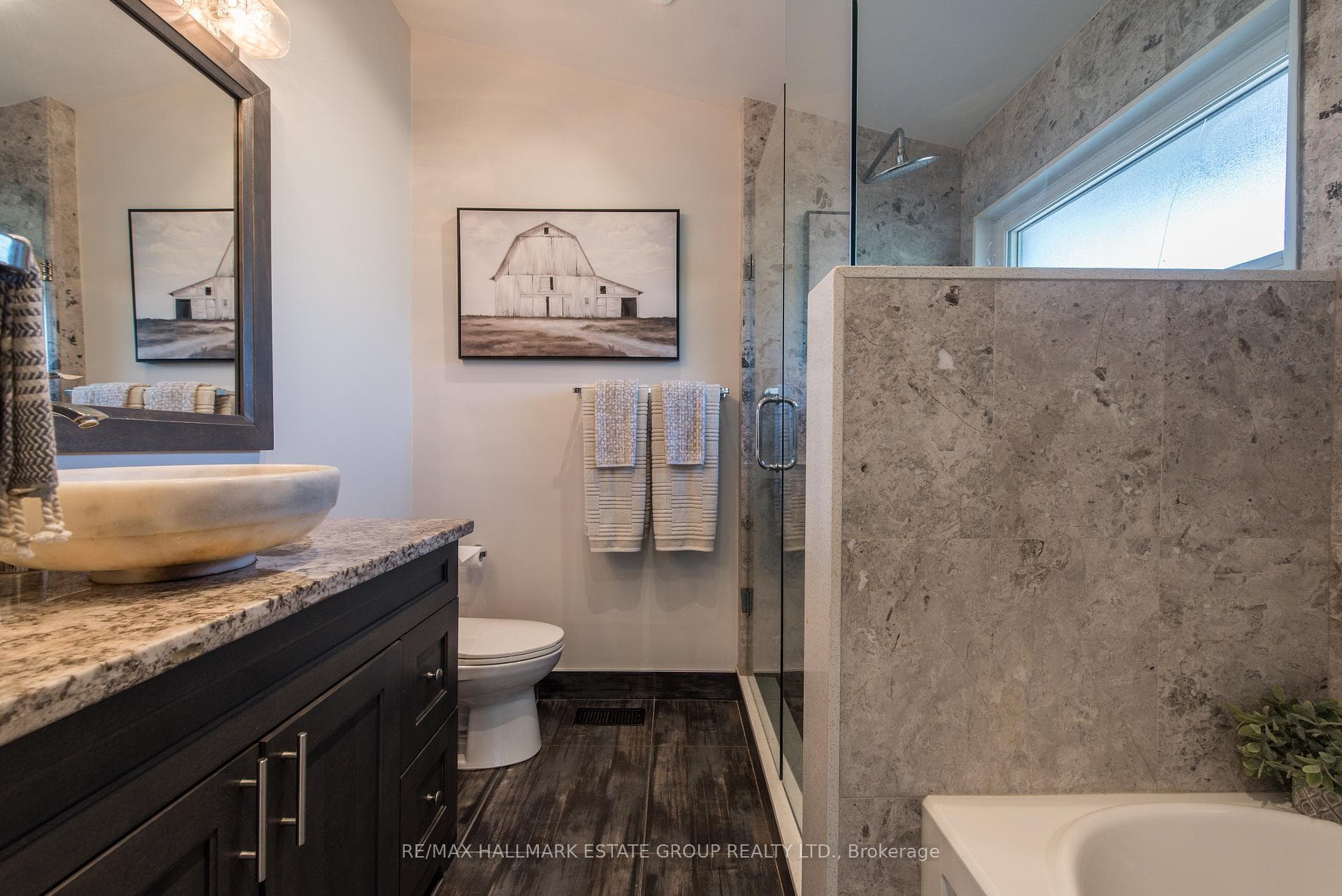 43 Berkshire Avenue photo 28