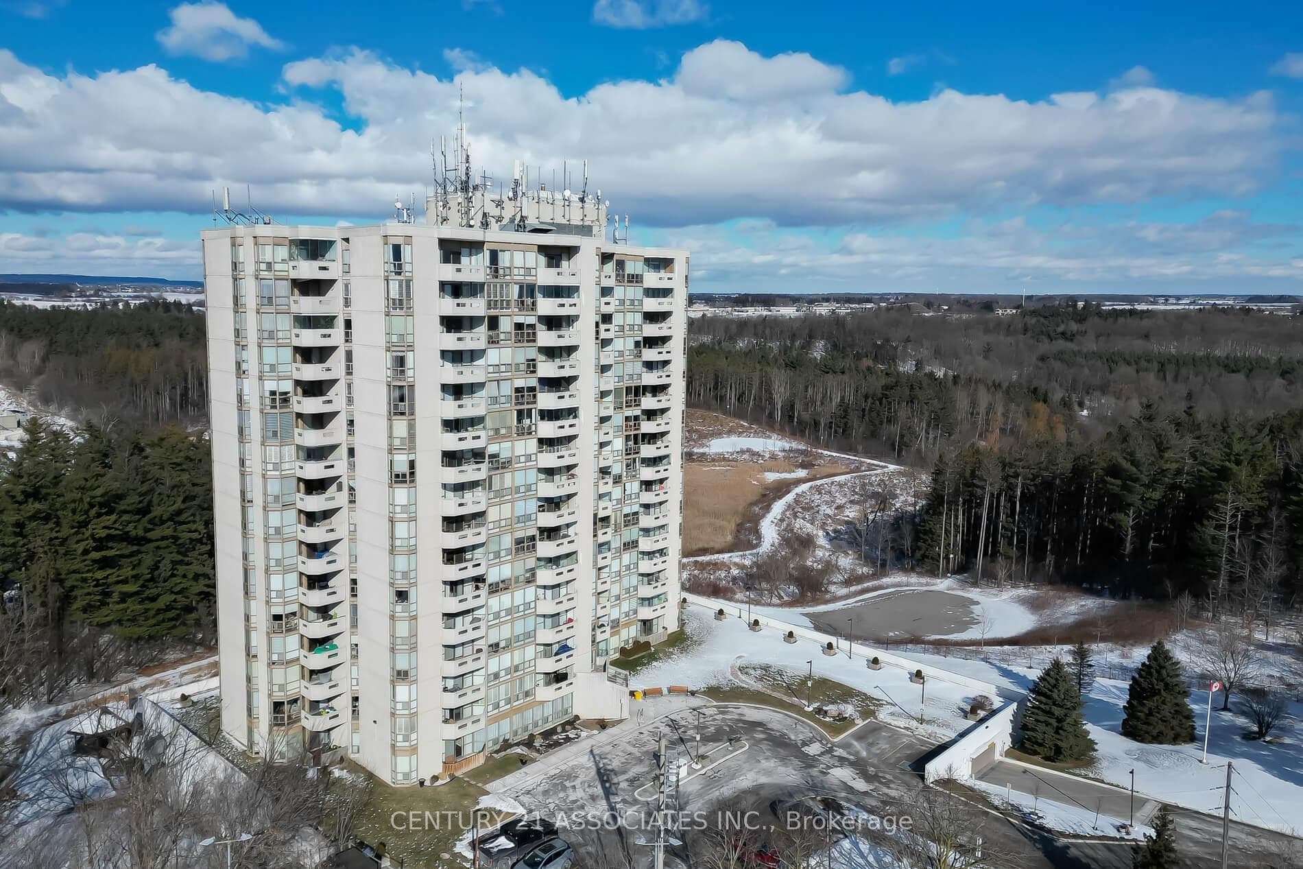 20 McFarlane Drive Unit 805 photo 1