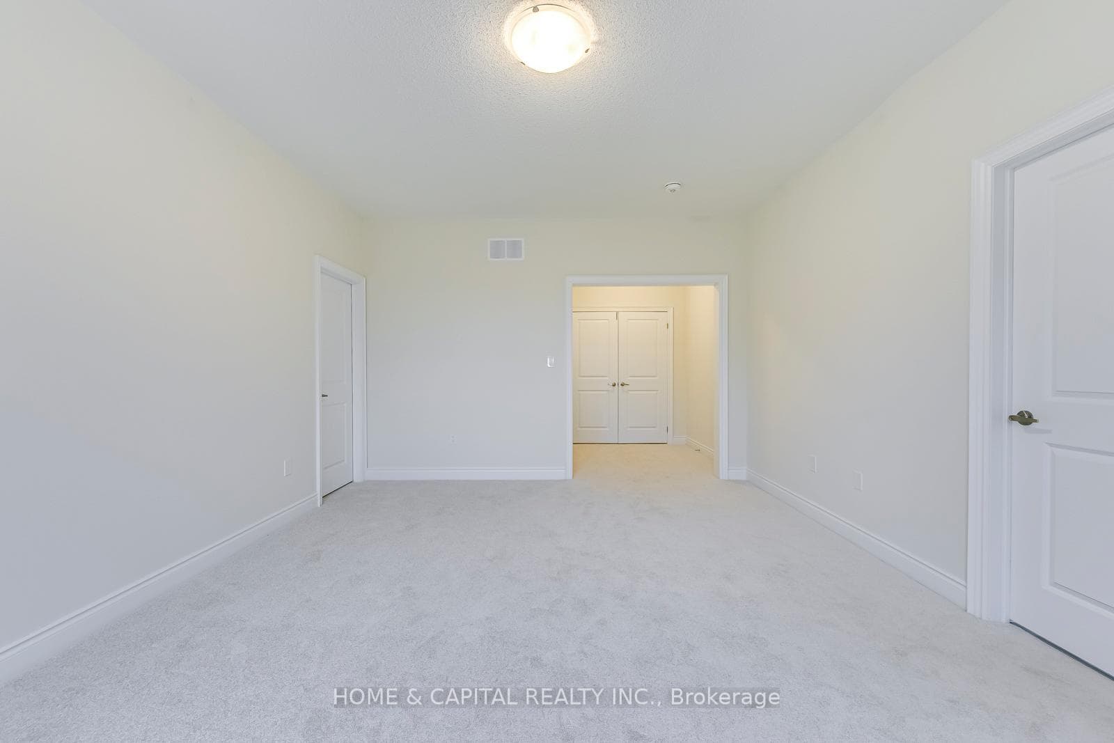 59 William Crawley Way photo 32