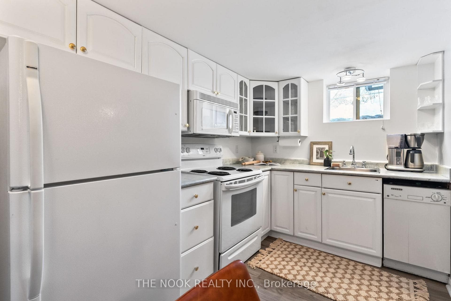 81 Sharpe Street photo 25