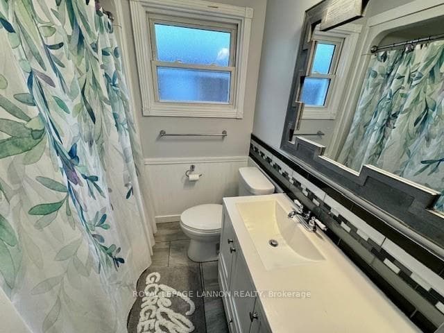 2035 HAMILTON Avenue photo 16