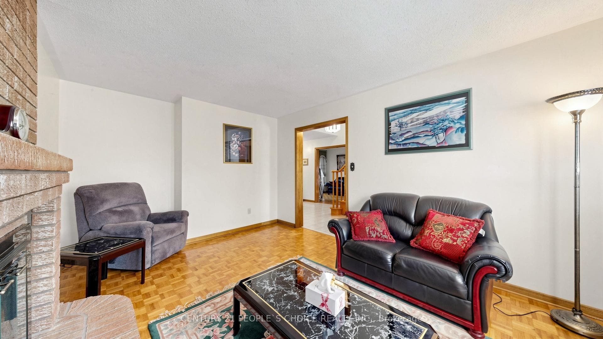 145 Chancellor Drive photo 10
