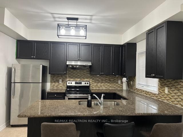 159 Andona Crescent photo 12