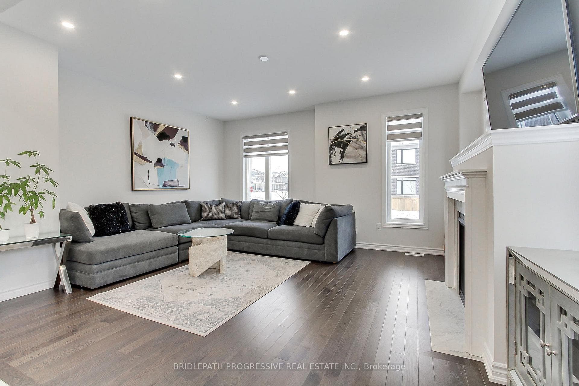 145 Terry Fox Drive photo 14