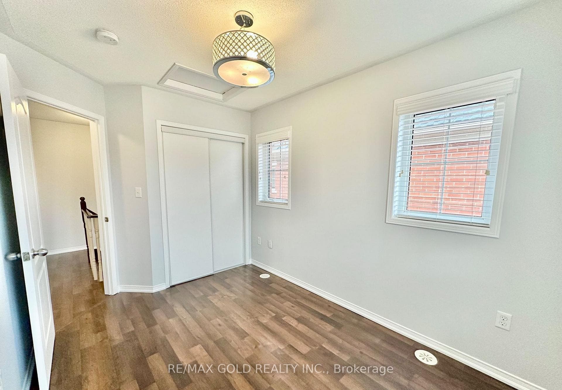 2476 Post Road Unit 11 photo 18