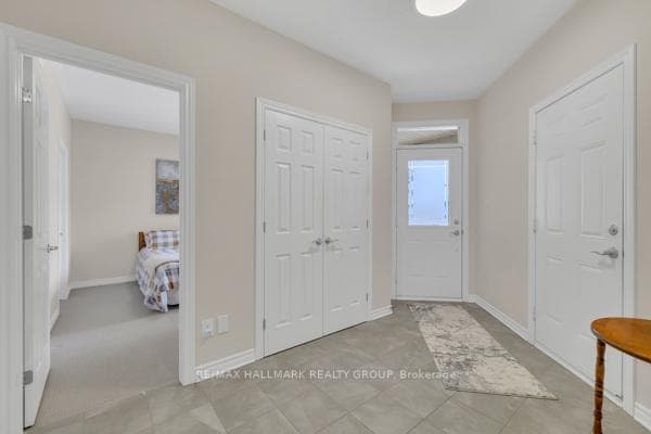 251 Royal Landing Gate photo 4
