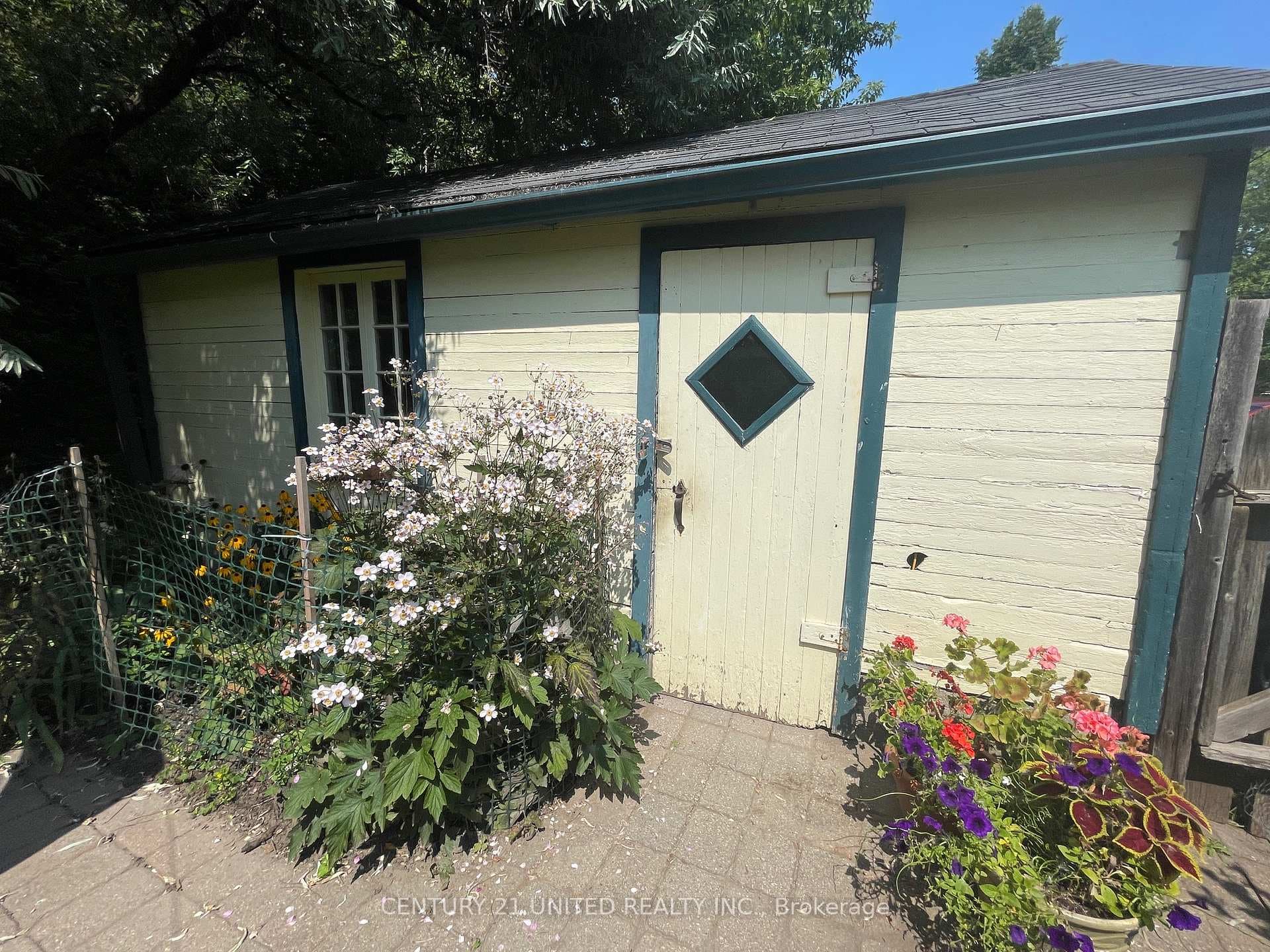 544 Murray Street photo 29