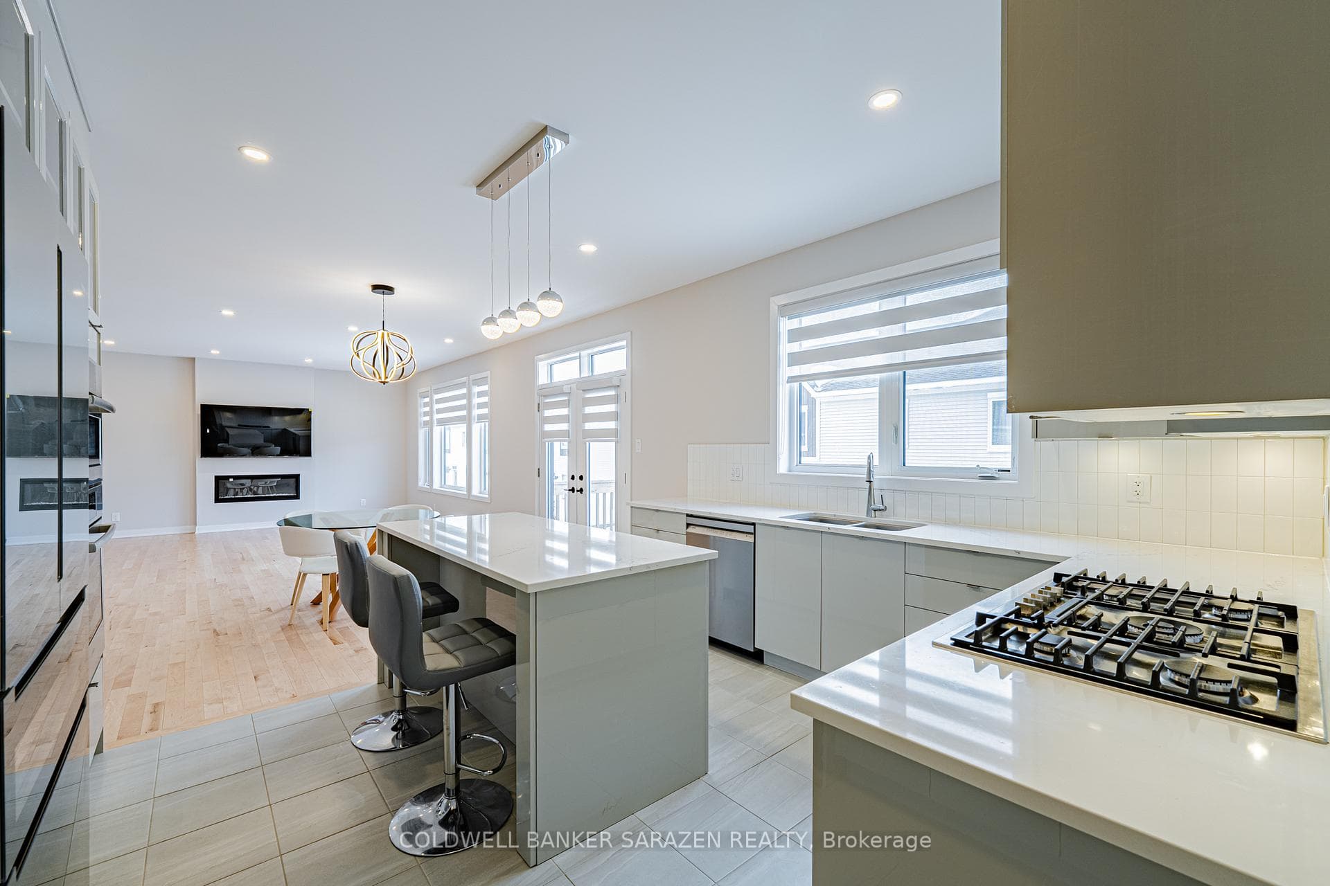 753 Eminence Street photo 13
