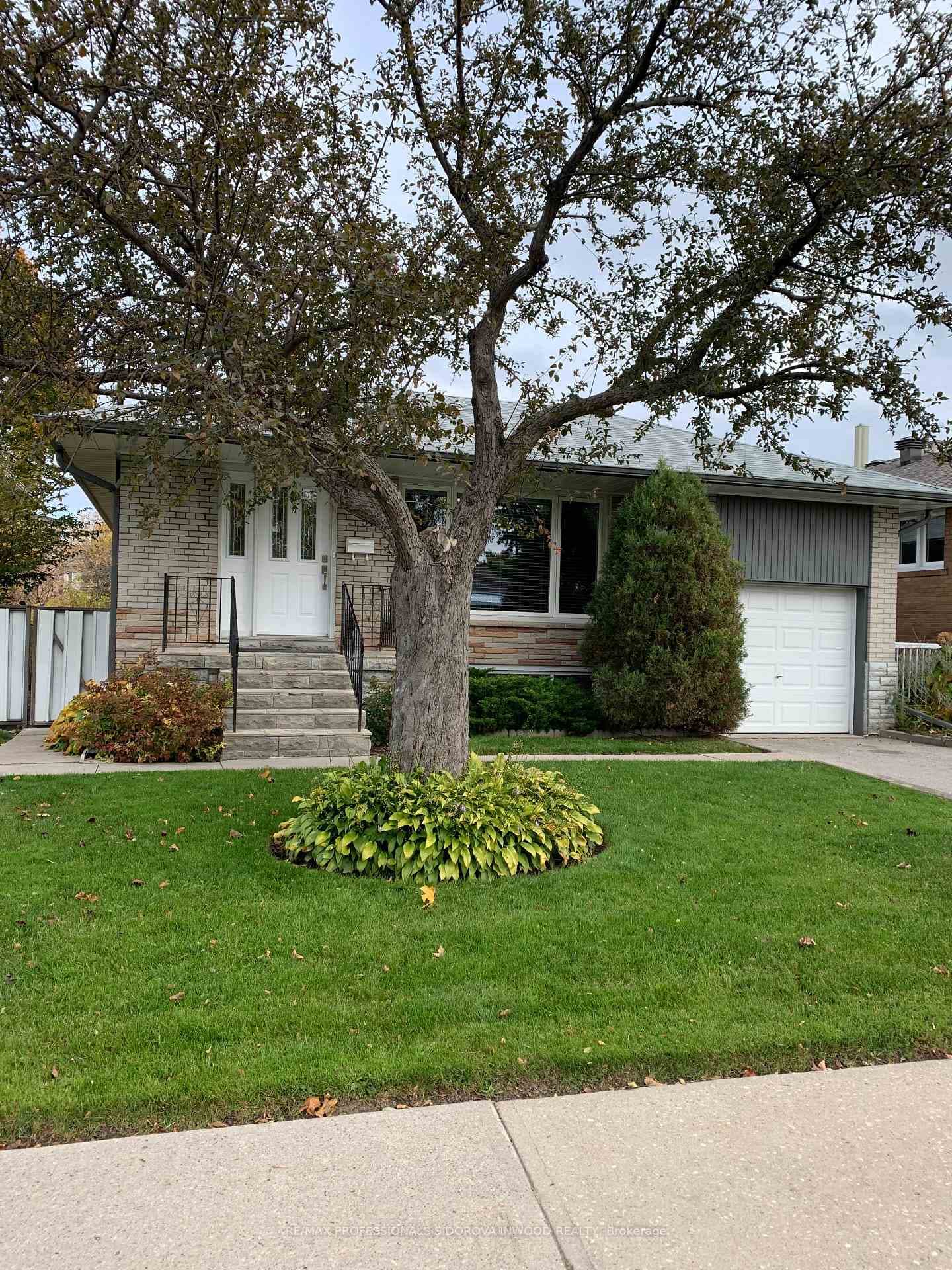 54 Graylee Avenue Unit Main photo 2