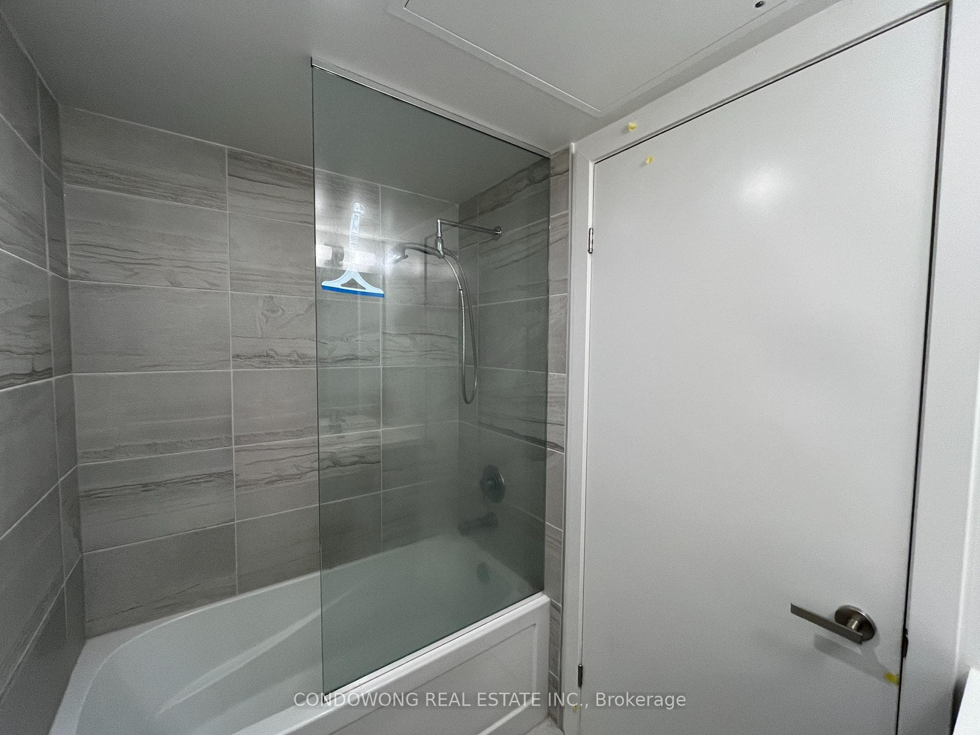 55 Cooper Street Unit 2115 photo 11