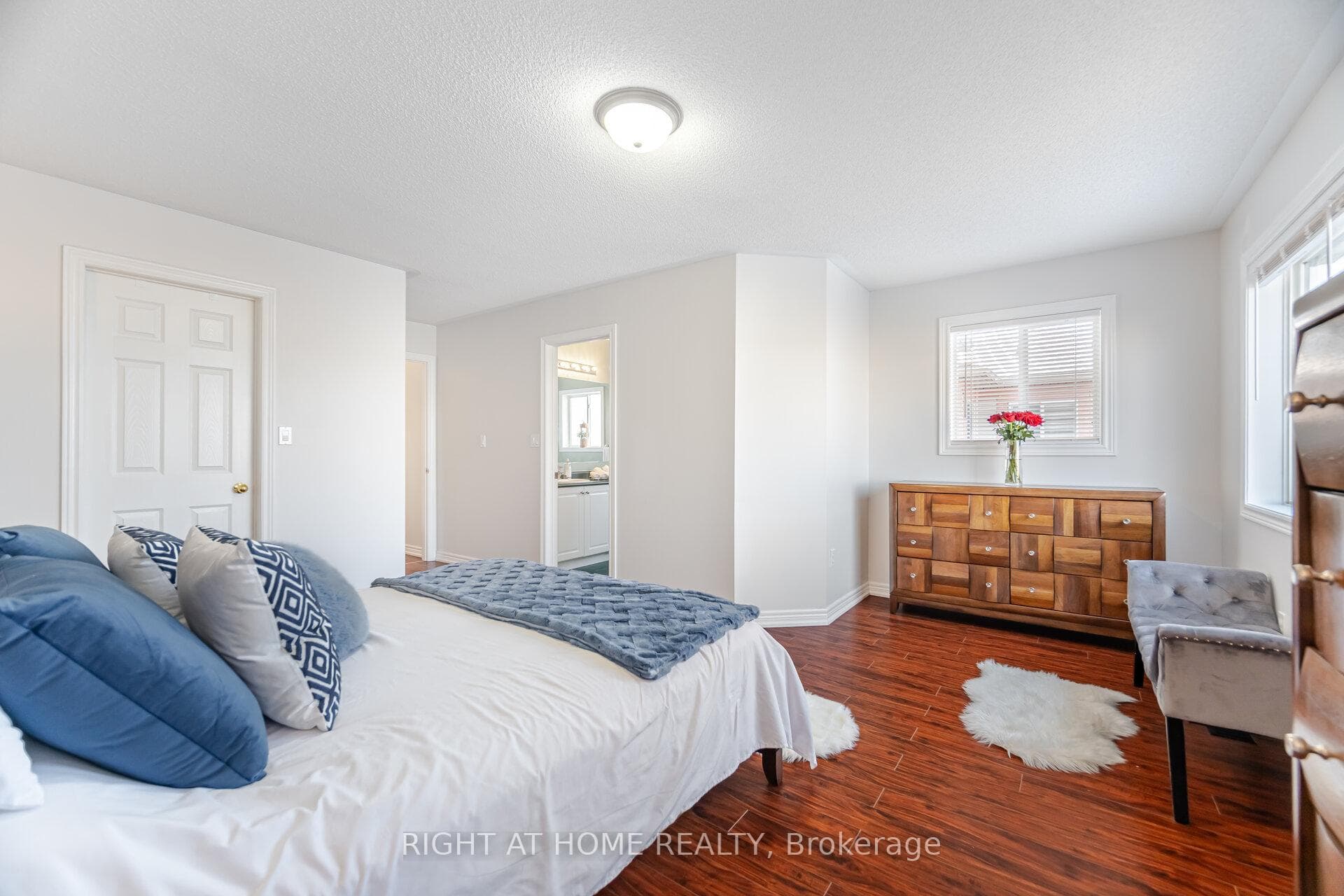 1071 Kennedy Circle photo 15