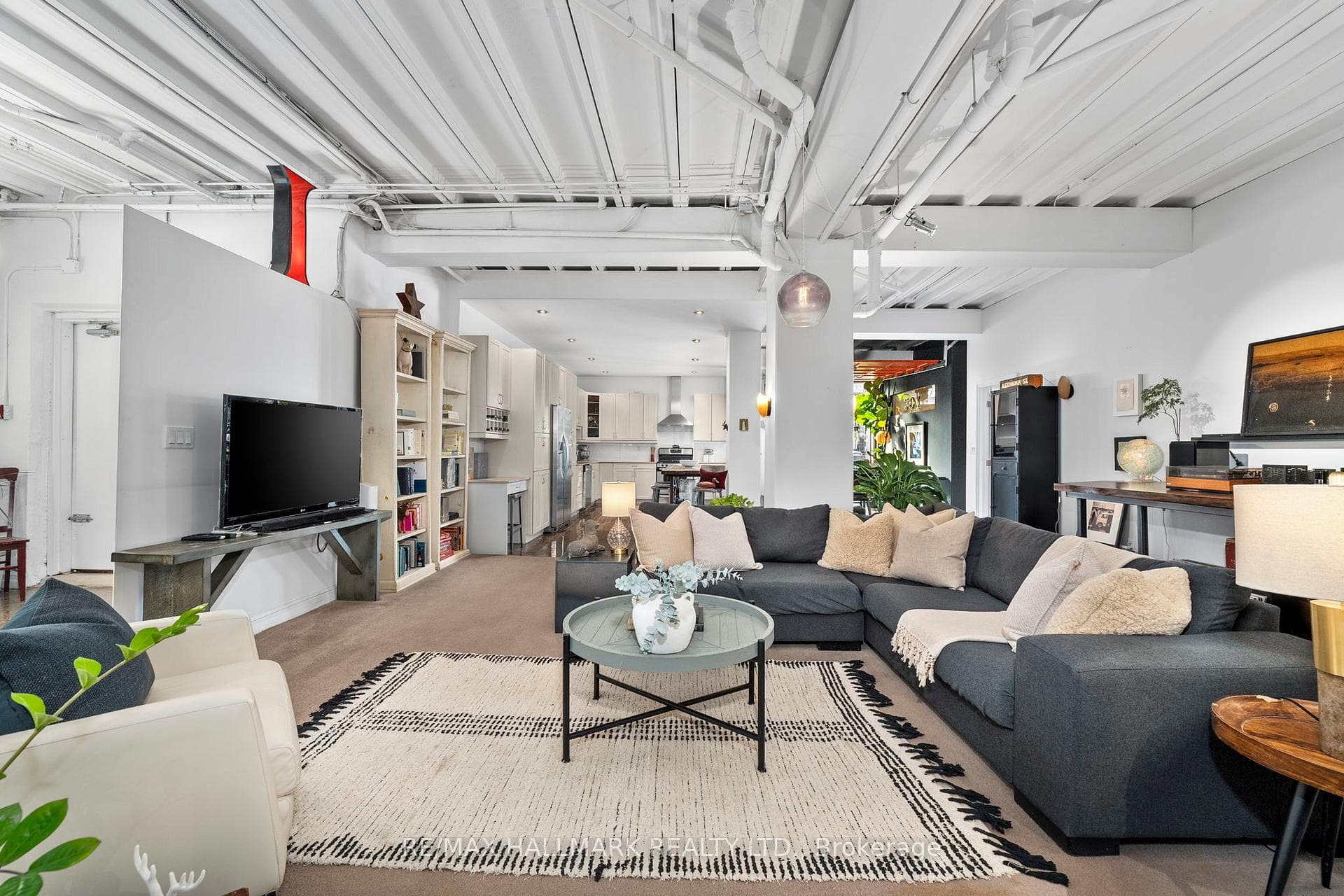 2B Minto Street Unit Loft 2 photo 13