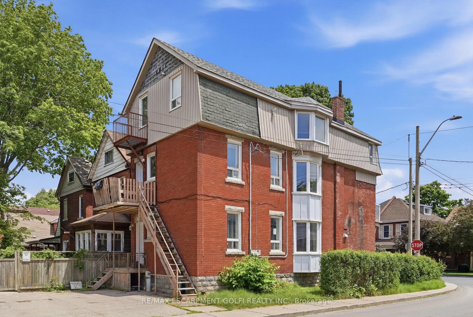 52 Cedar Avenue photo 6