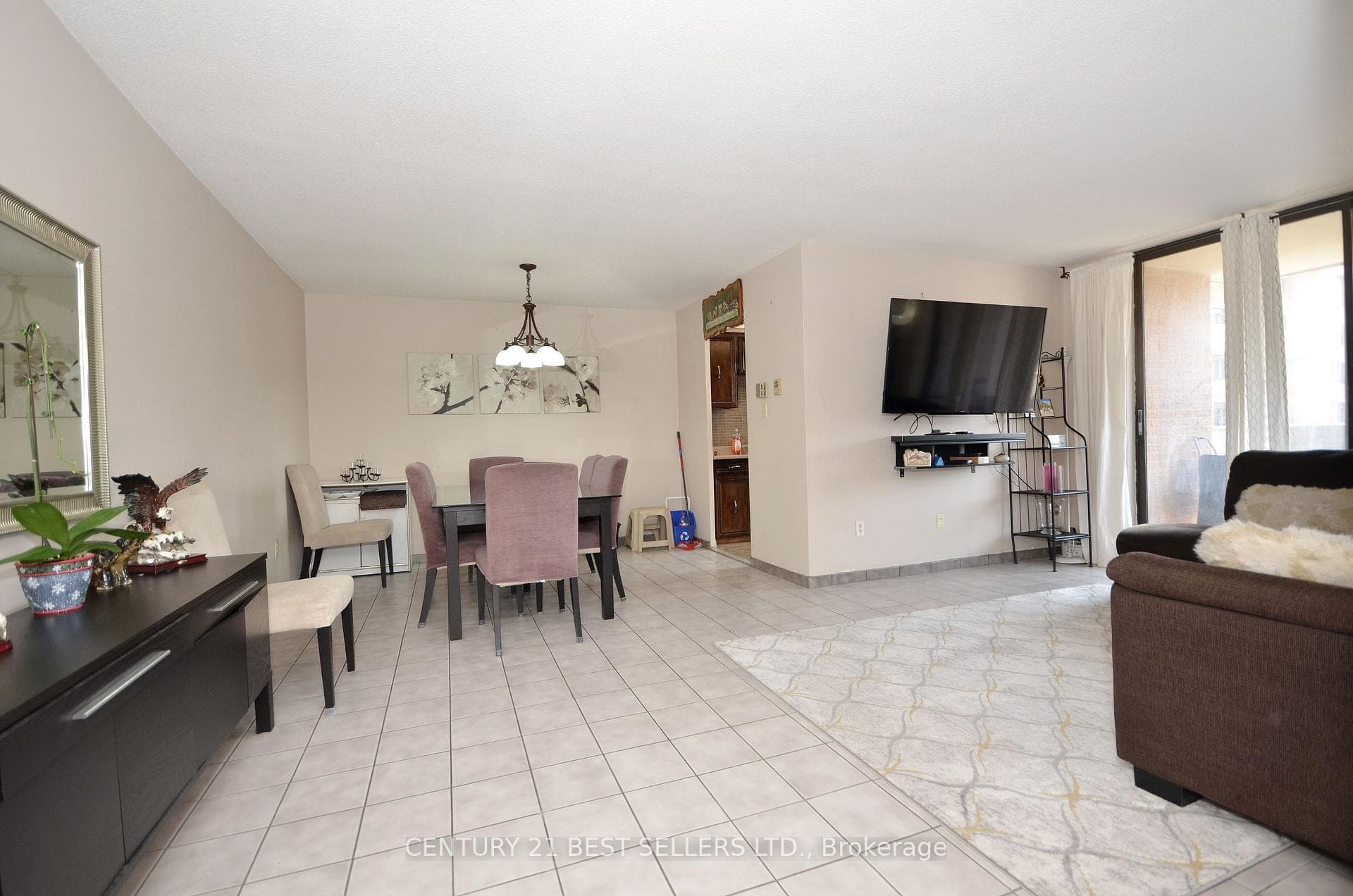 2645 Jane Street Unit 408 photo 15