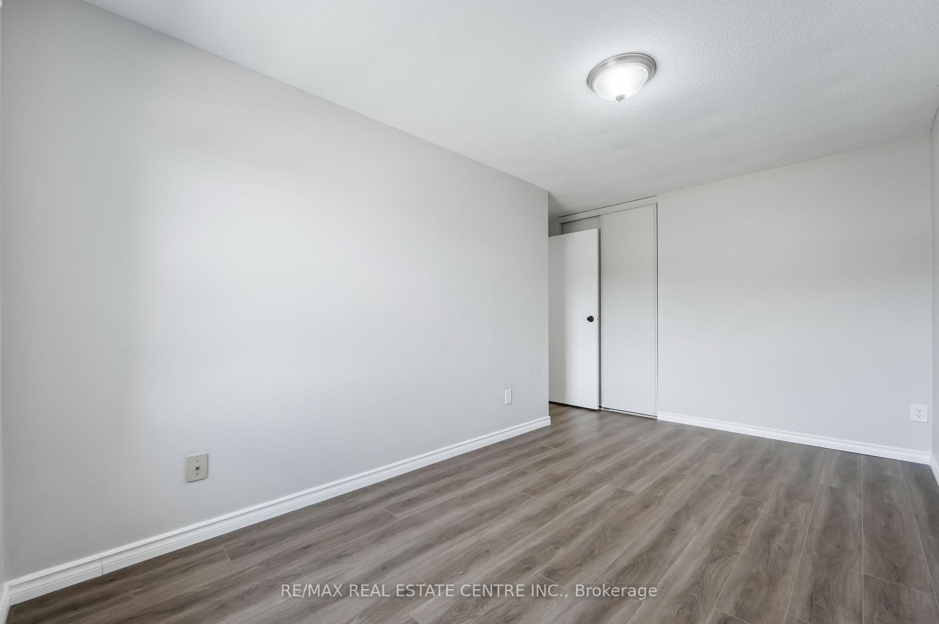 1115 Paramount Drive Unit 57 photo 19
