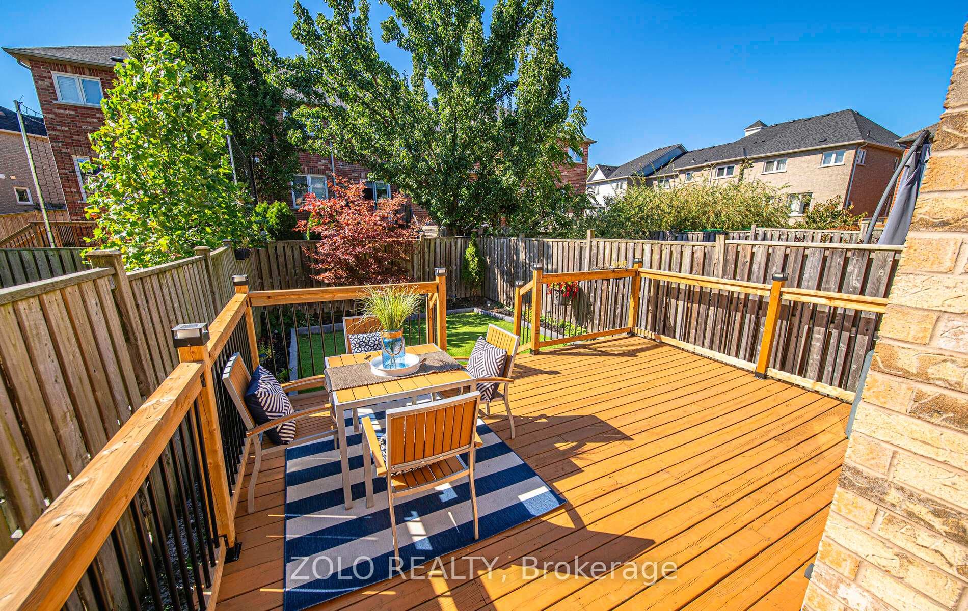 20 Whitefoot Cres Ajax