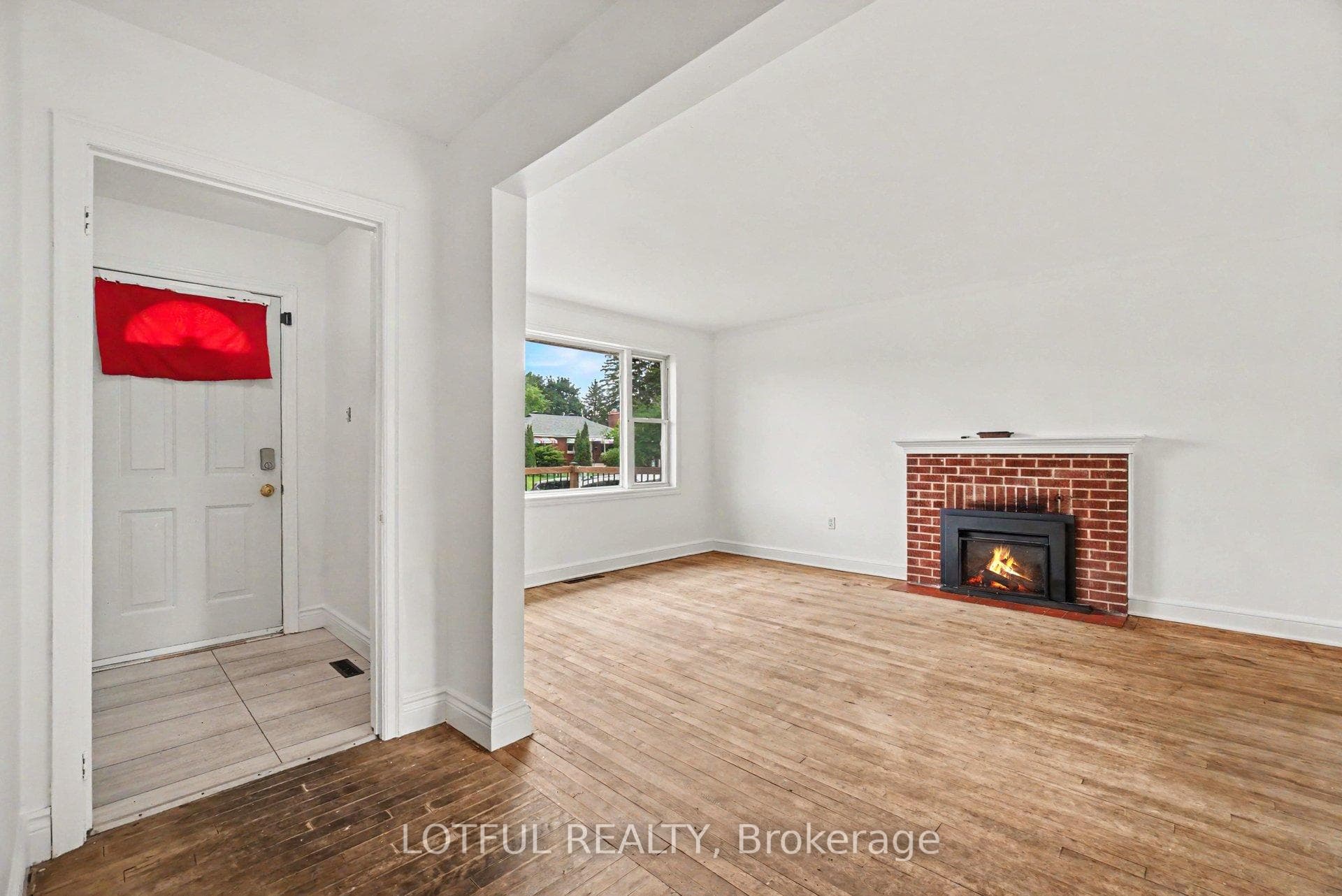 832 Rex Avenue photo 6