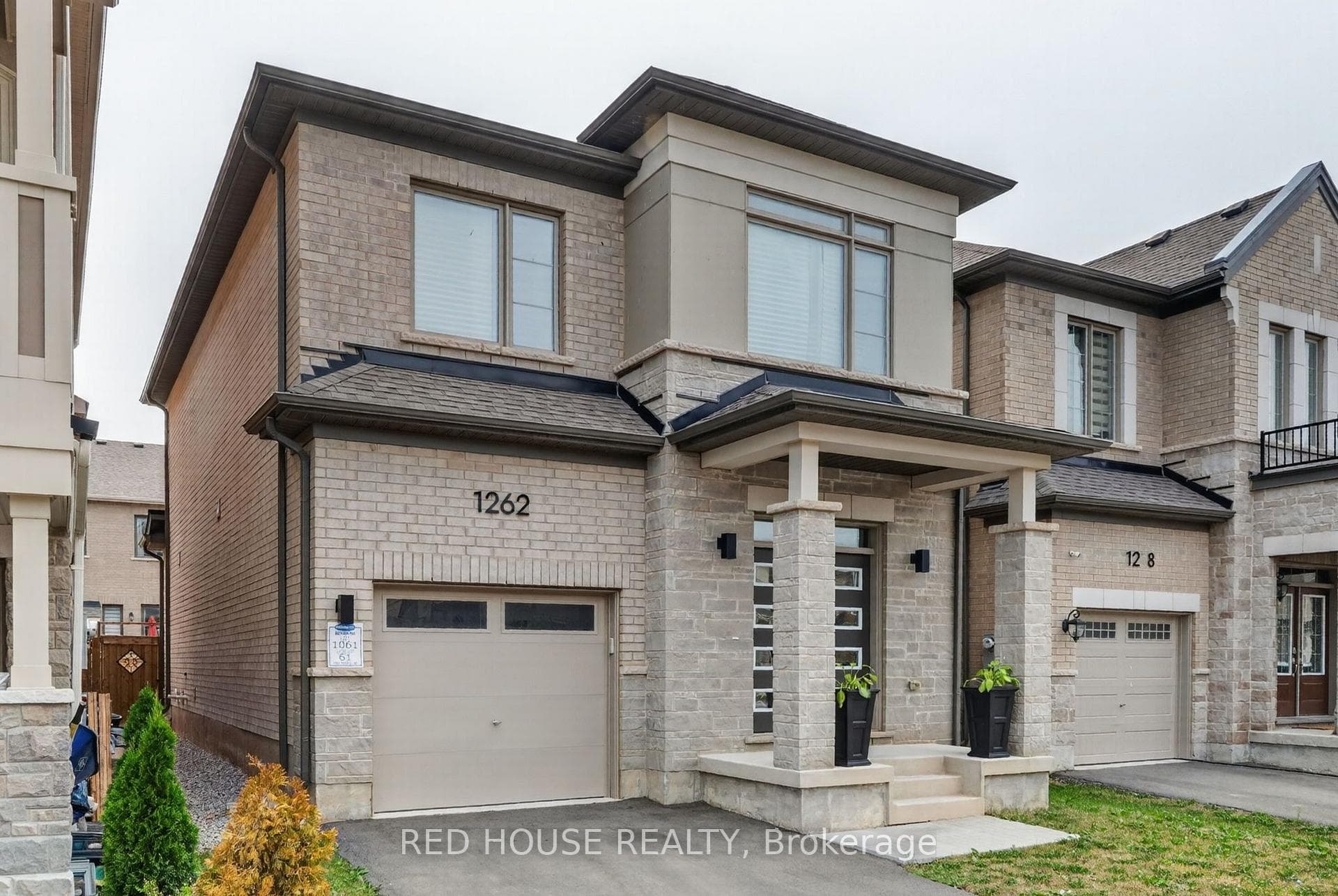1262 Trudeau Drive photo 3