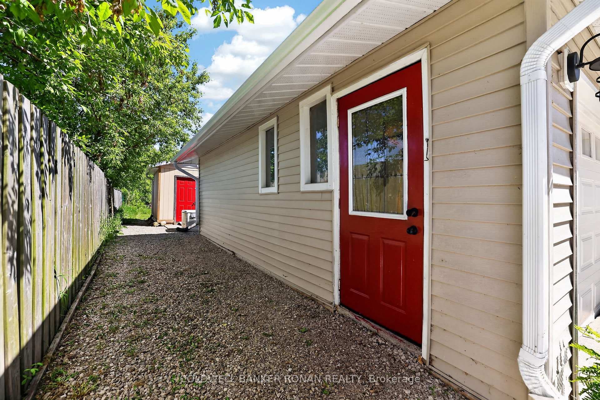 681170 260 Side Road photo 44