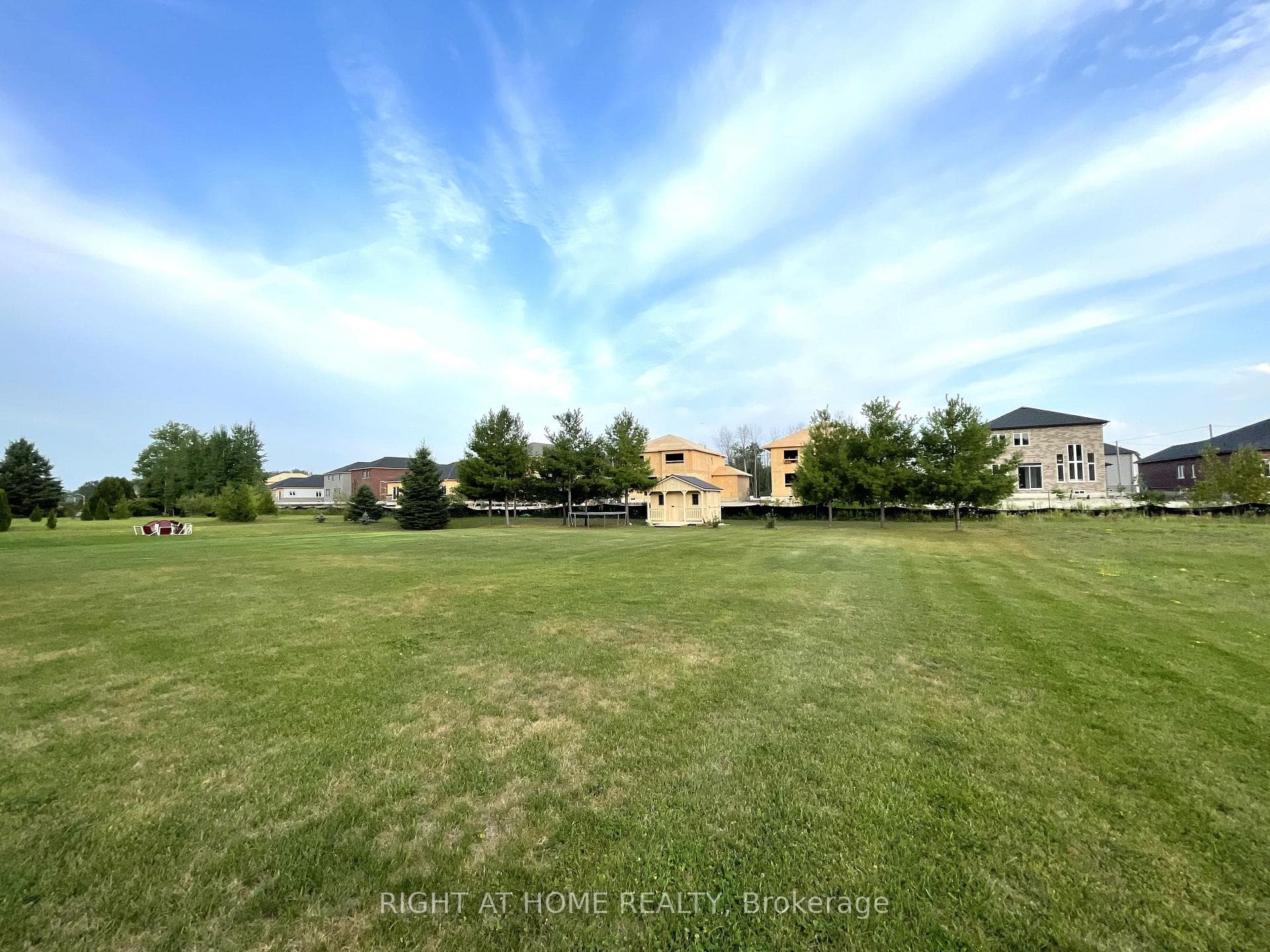 16 WASAGA SANDS Drive photo 5
