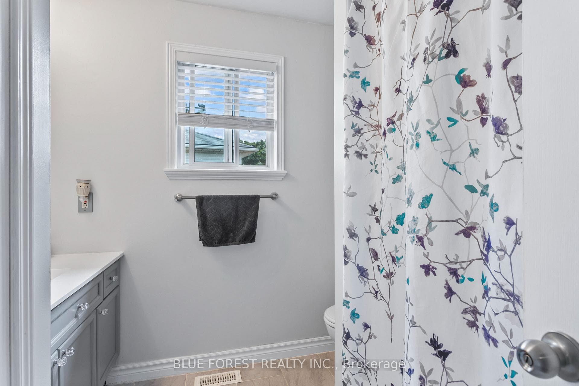 31 Dartmouth Drive photo 28