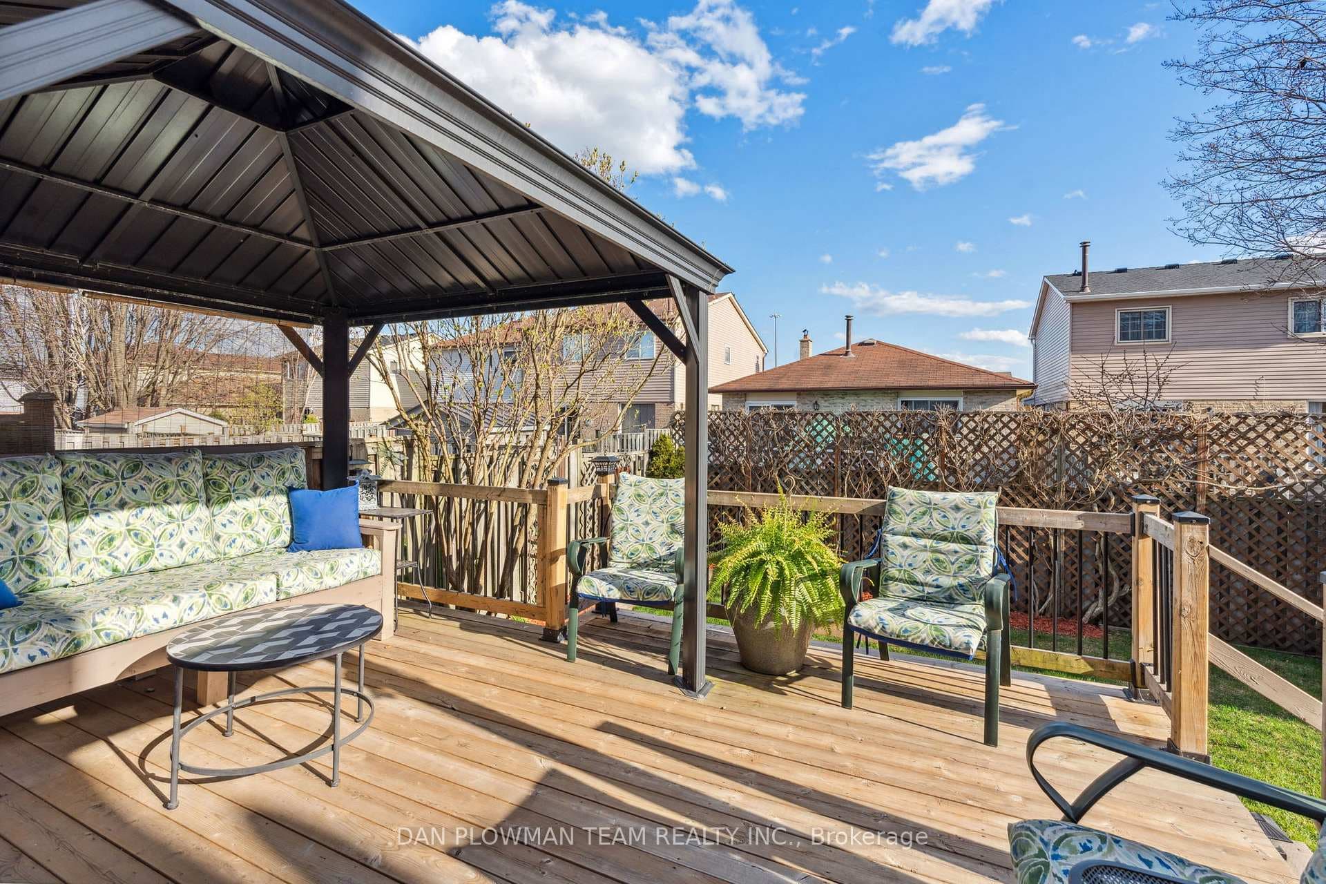45 Dobson Drive photo 36
