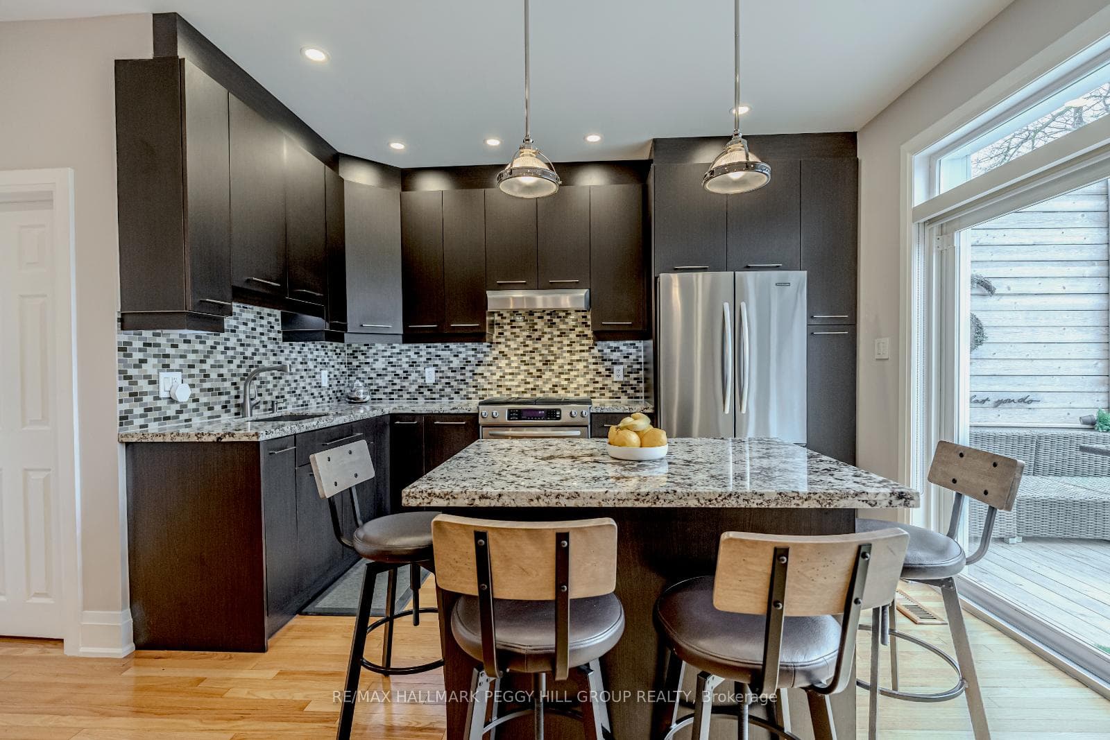 18 Epsom Avenue photo 3