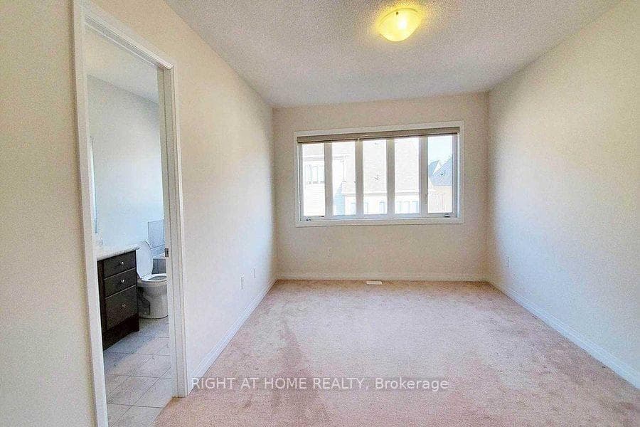 4062 Maitland Street photo 19