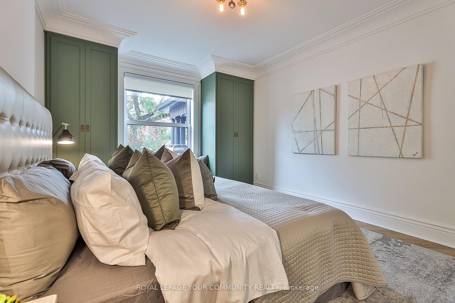 262 Roncesvalles Avenue photo 21