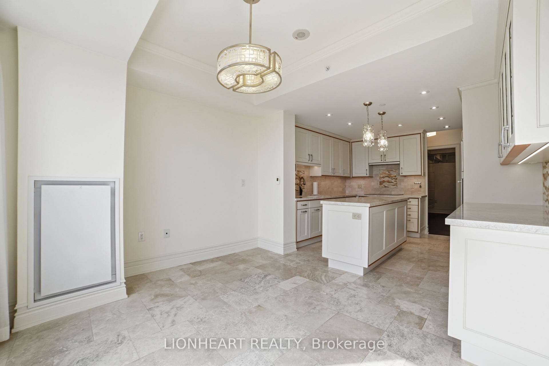 3500 Lakeshore Road Unit 328C photo 25