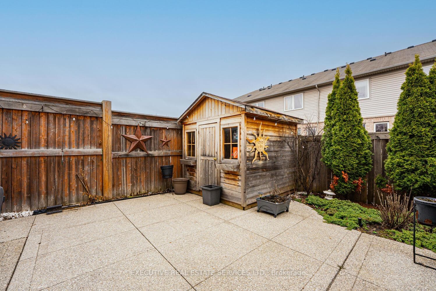 Shed with Power Supply