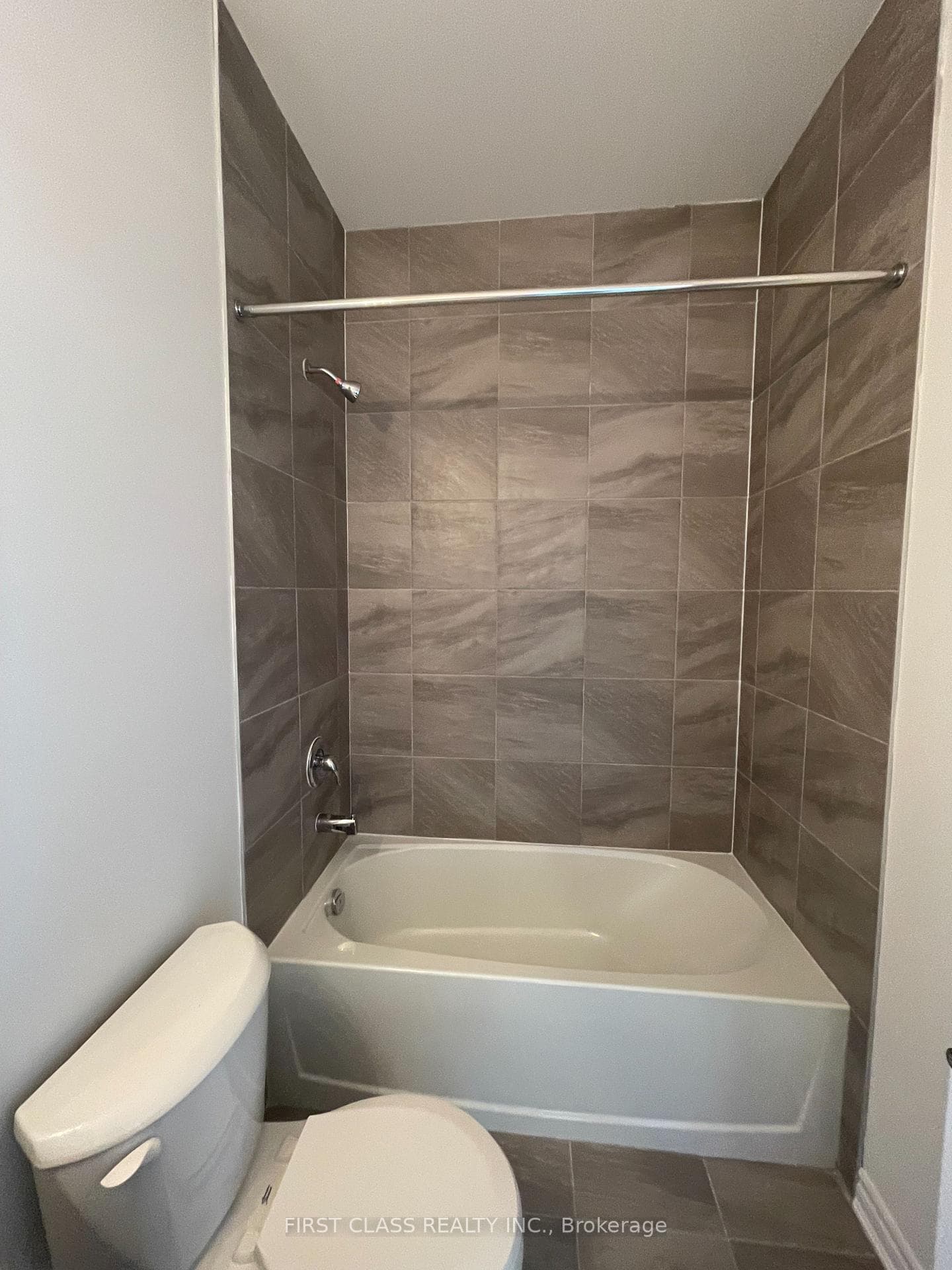29 QUILCO Road photo 28
