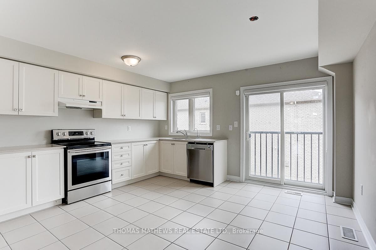 67 Padbury Trail photo 16